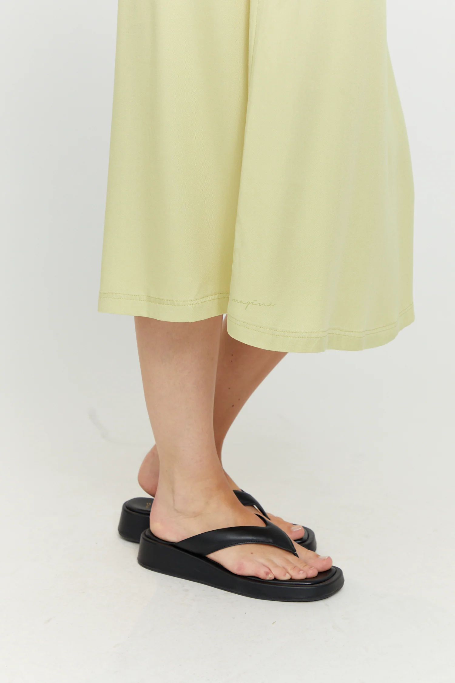 Valera Midi Dress - Image 4