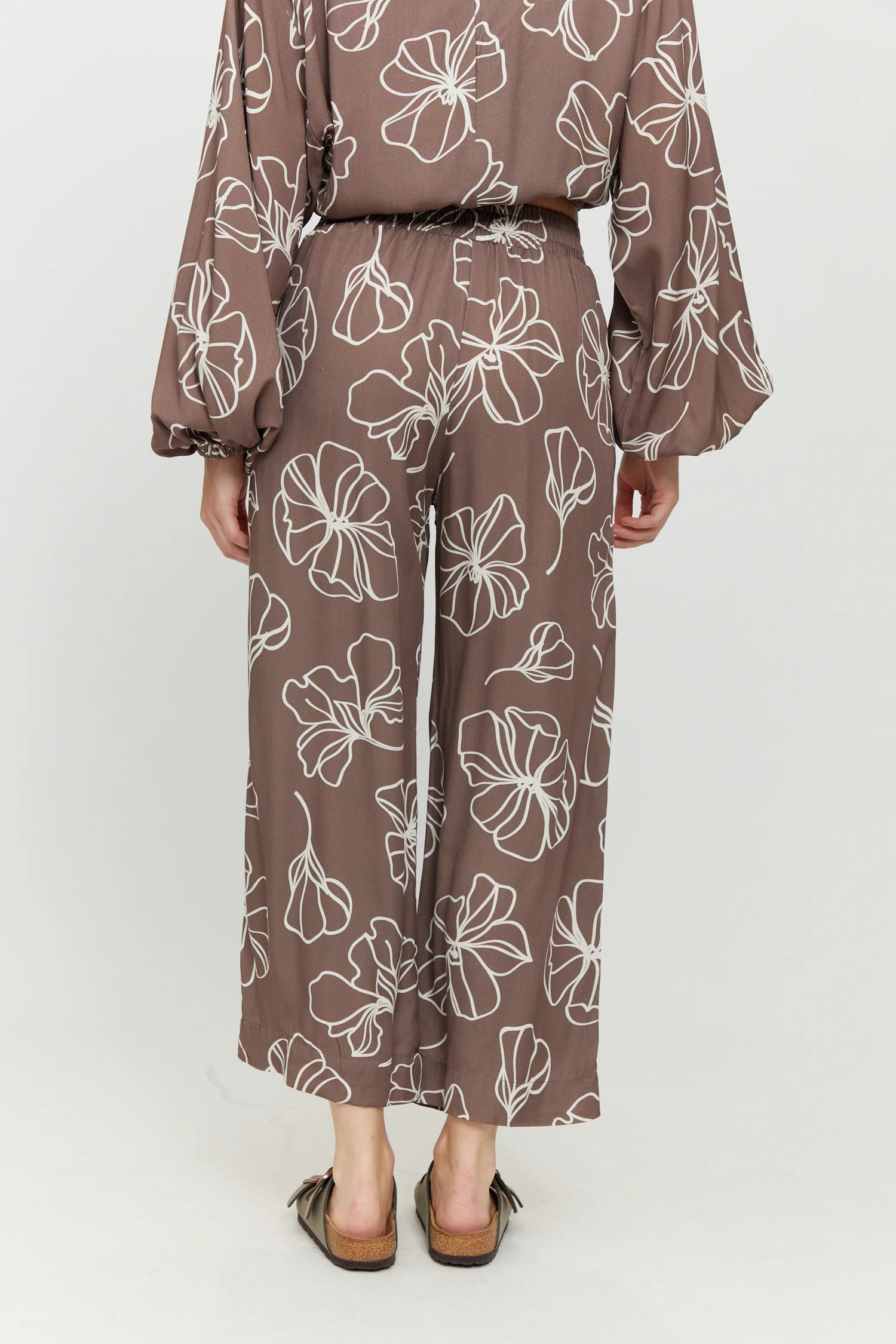 Cherry Printed Pants - Image 8