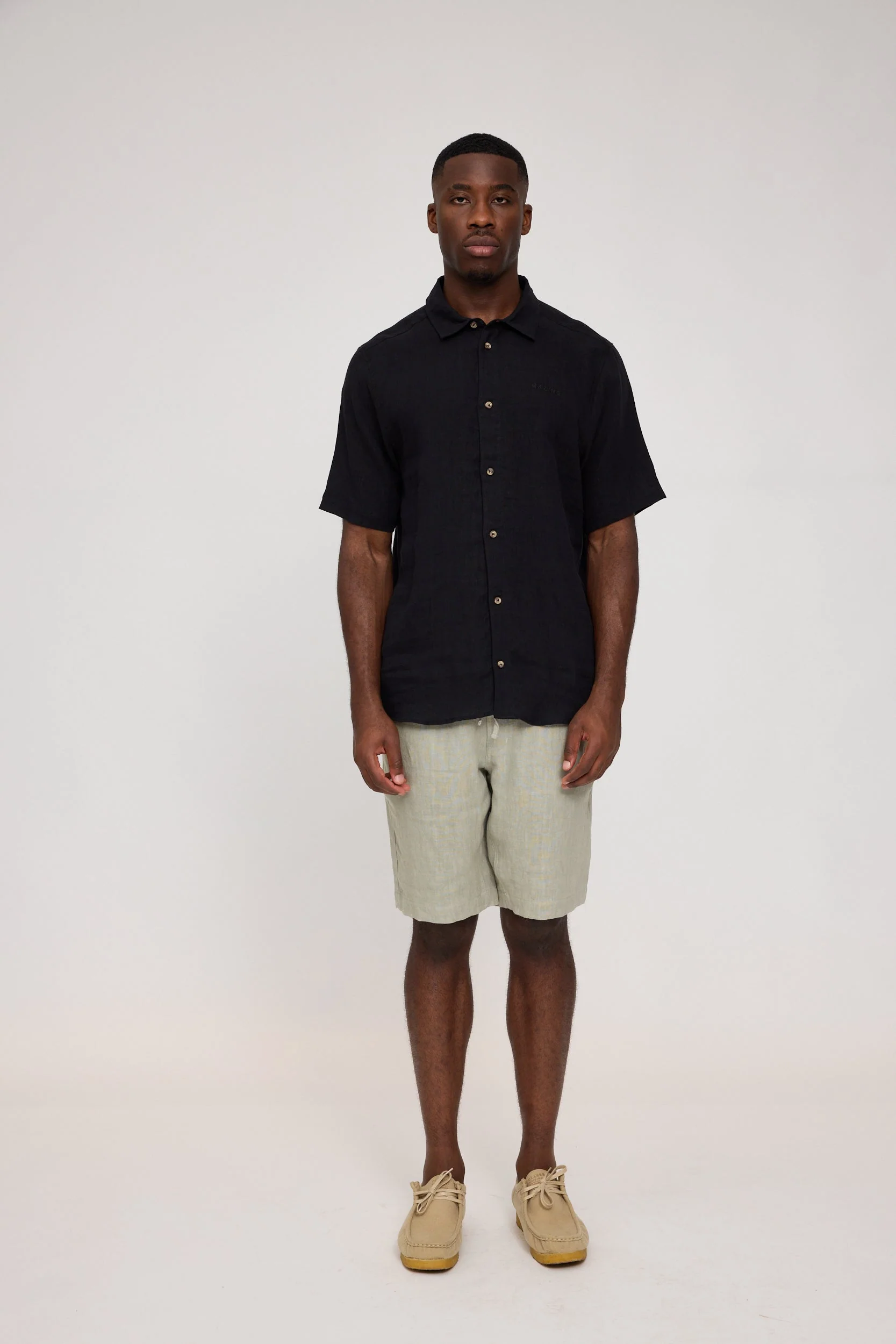 Shortsleeve Linen Shirt - Image 28