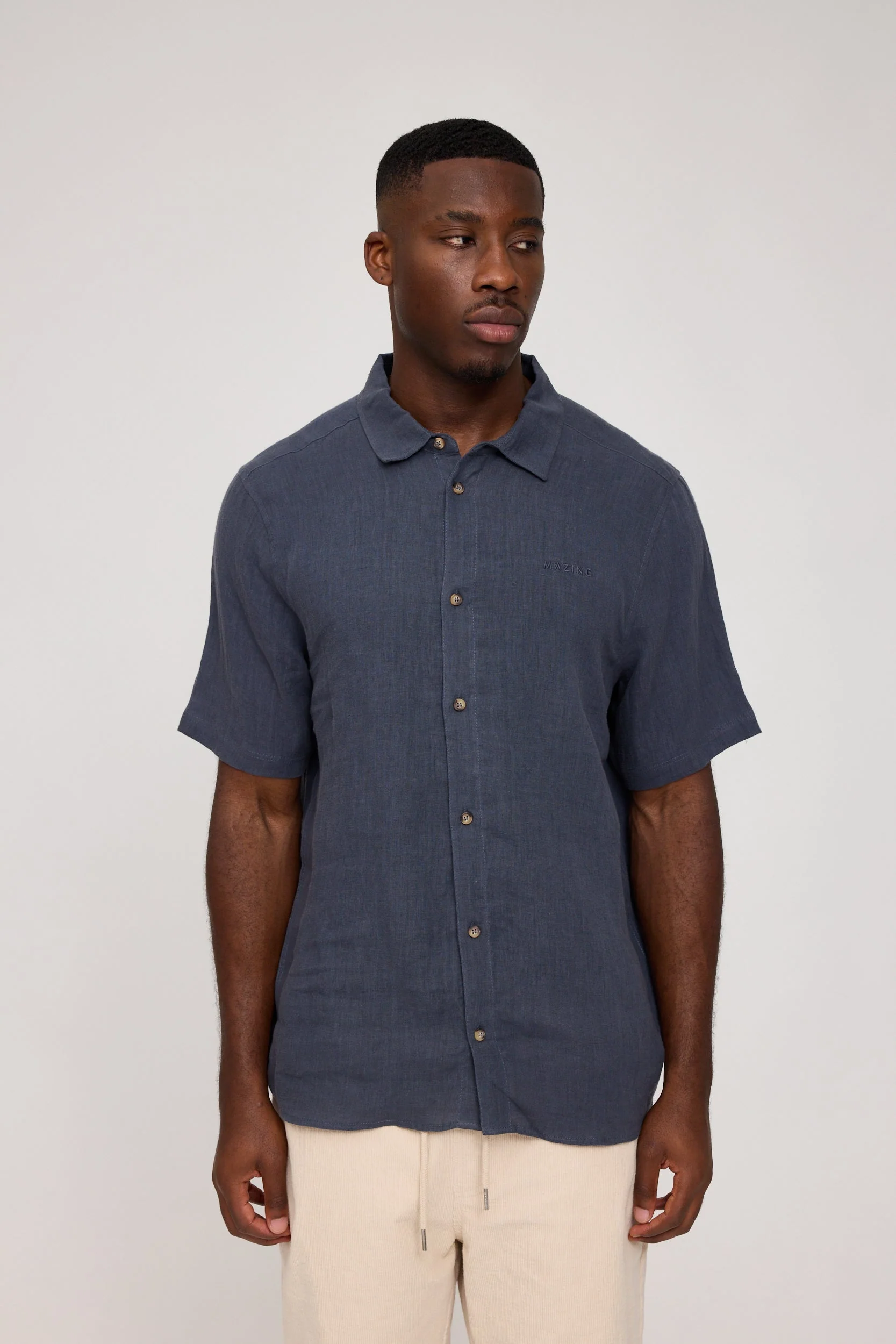 Shortsleeve Linen Shirt - Image 7