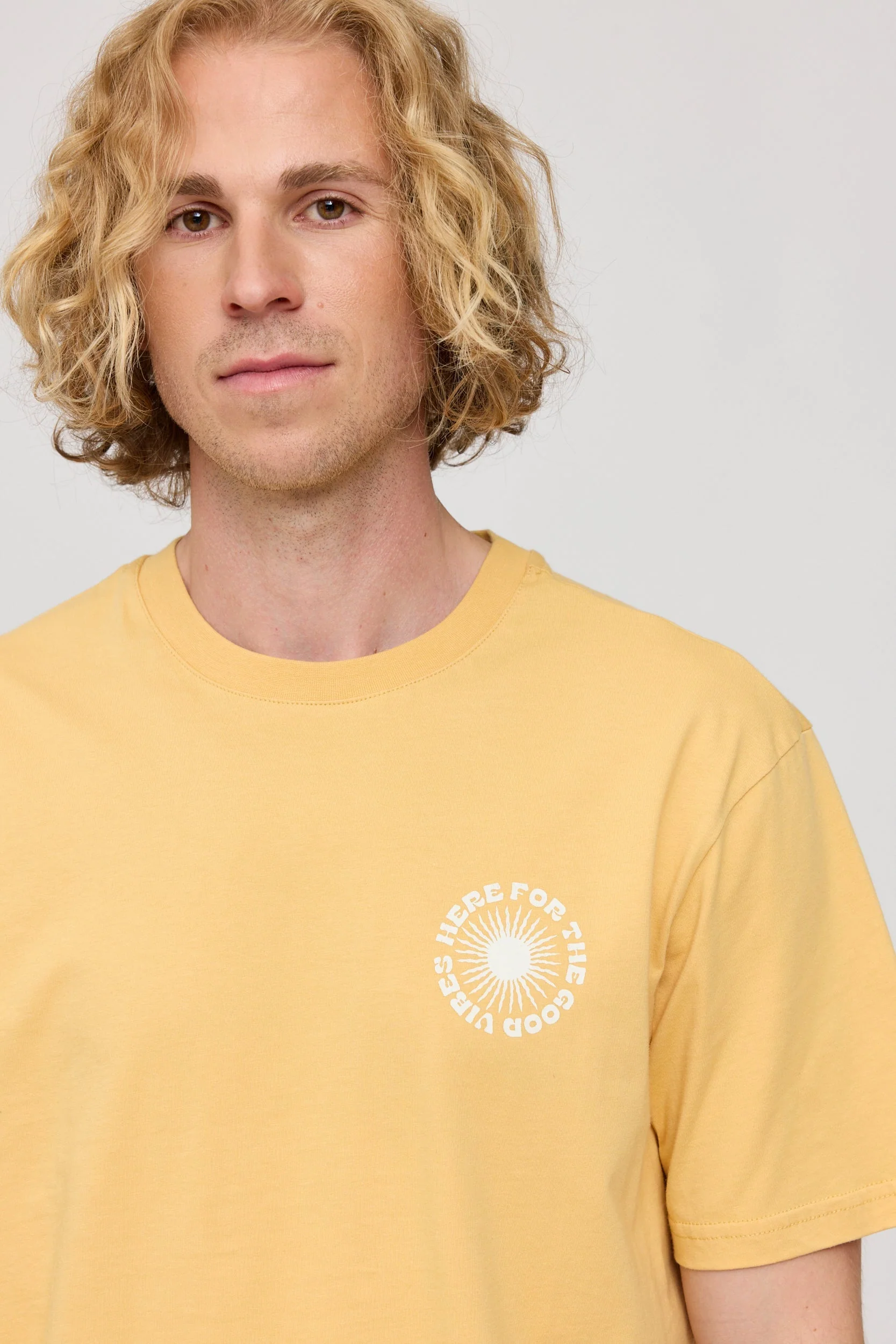 Chest Print T - Image 15