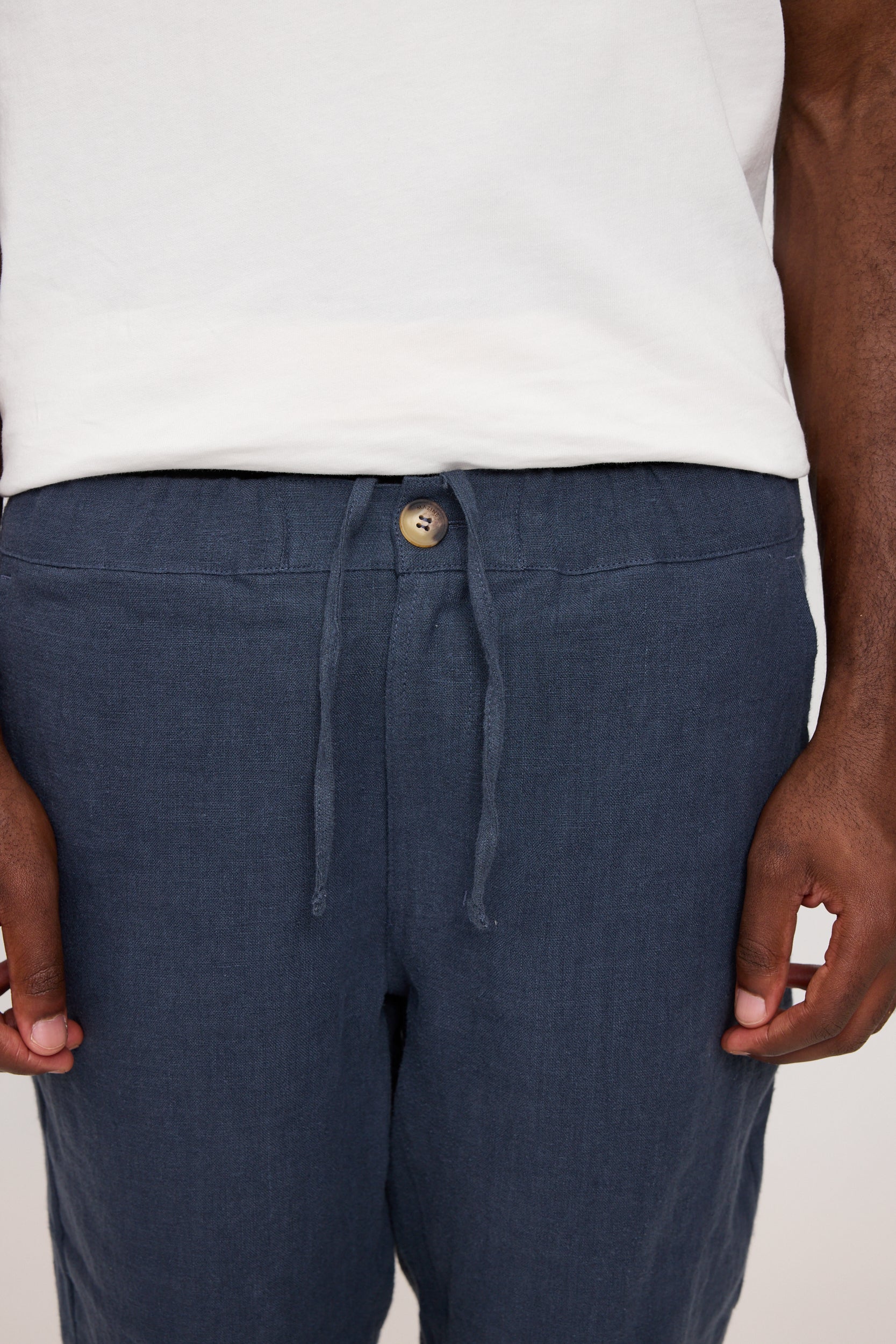 Regular Linen Shorts - Image 9