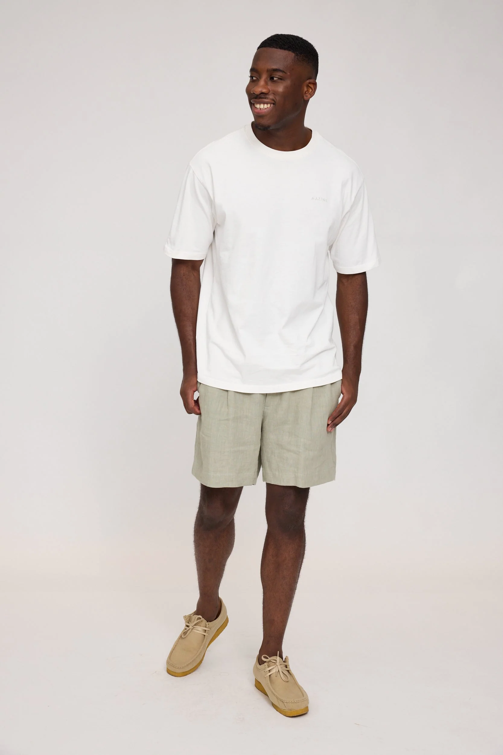 Linen Bermuda Shorts - Image 4