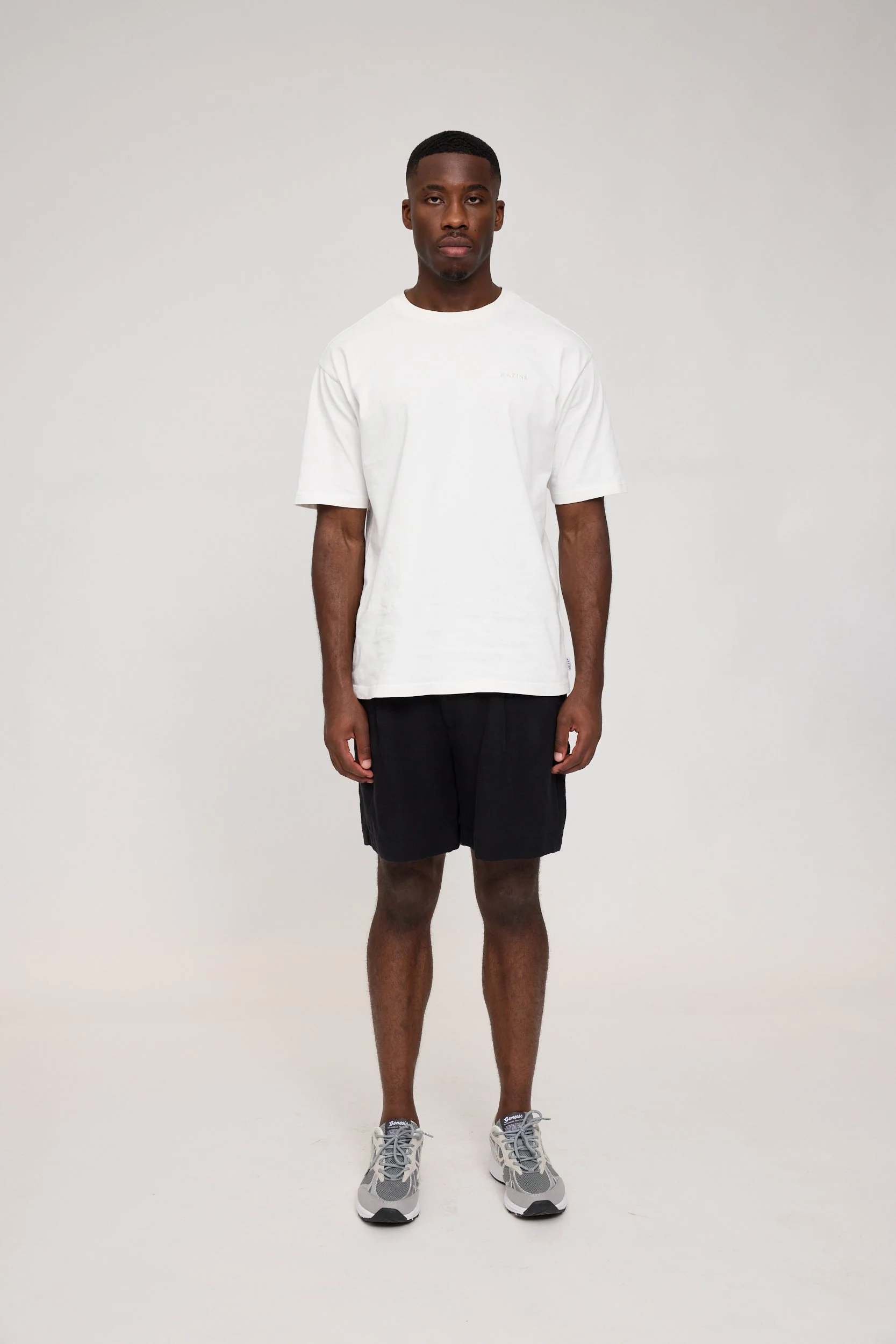 Linen Bermuda Shorts - Image 8