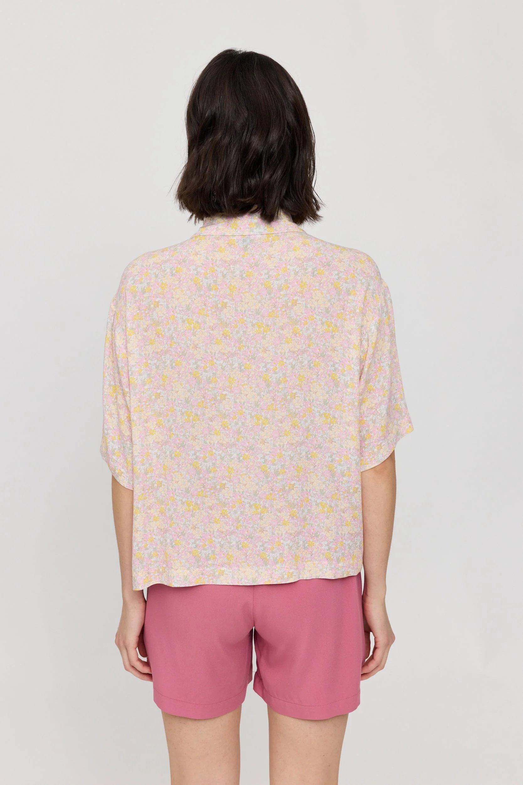 Printed Crinkle Short Sleeve Shirt - Image 8