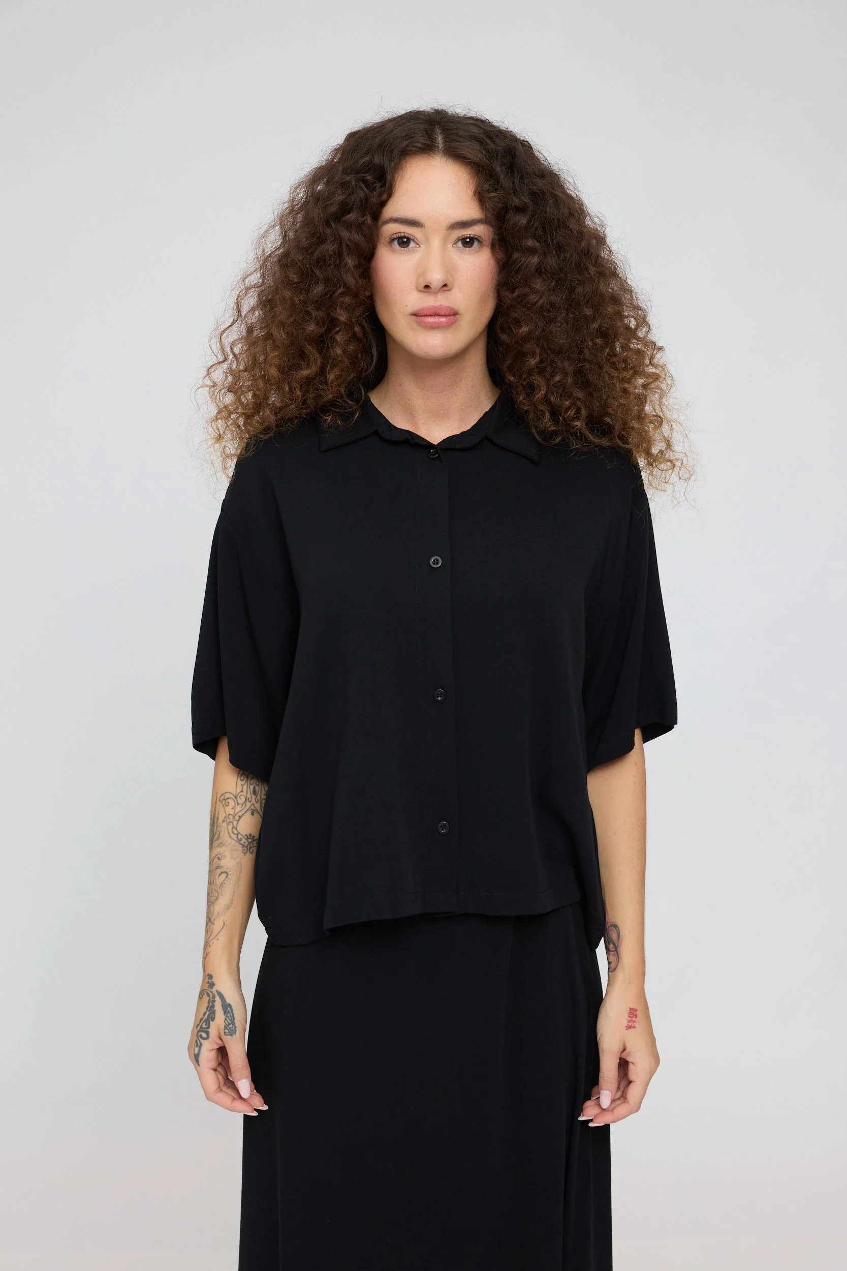 Short Sleeve Shirt - Image 13