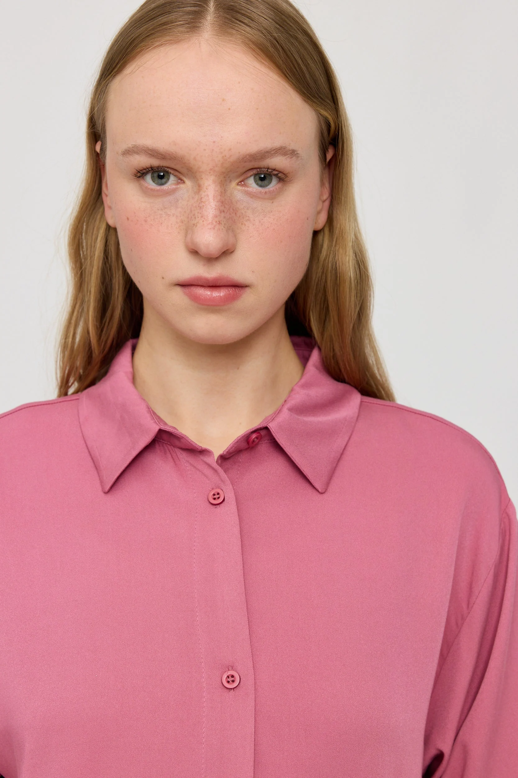 Short Sleeve Shirt - Image 9