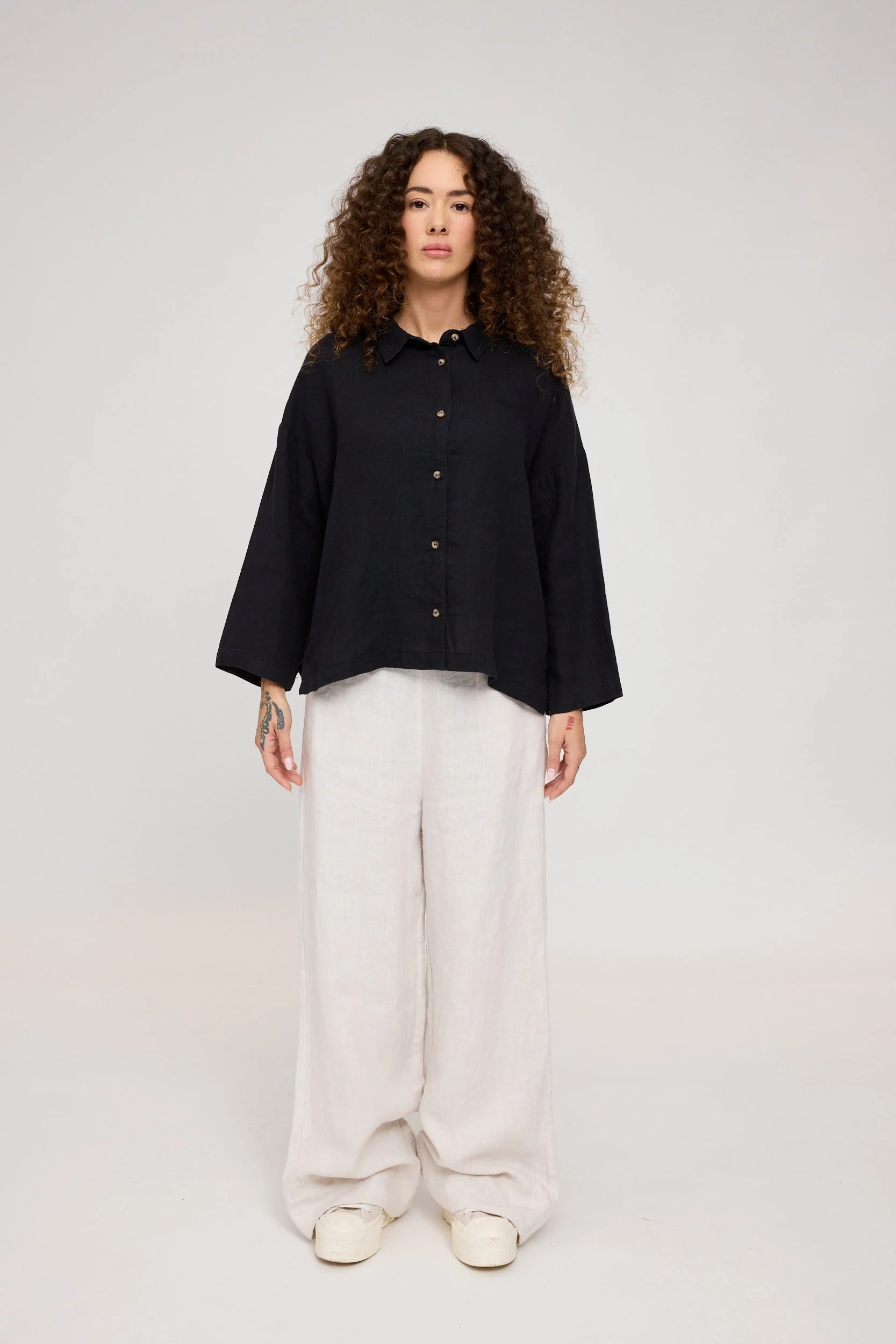 3/4 Sleeve Linen Shirt - Image 22