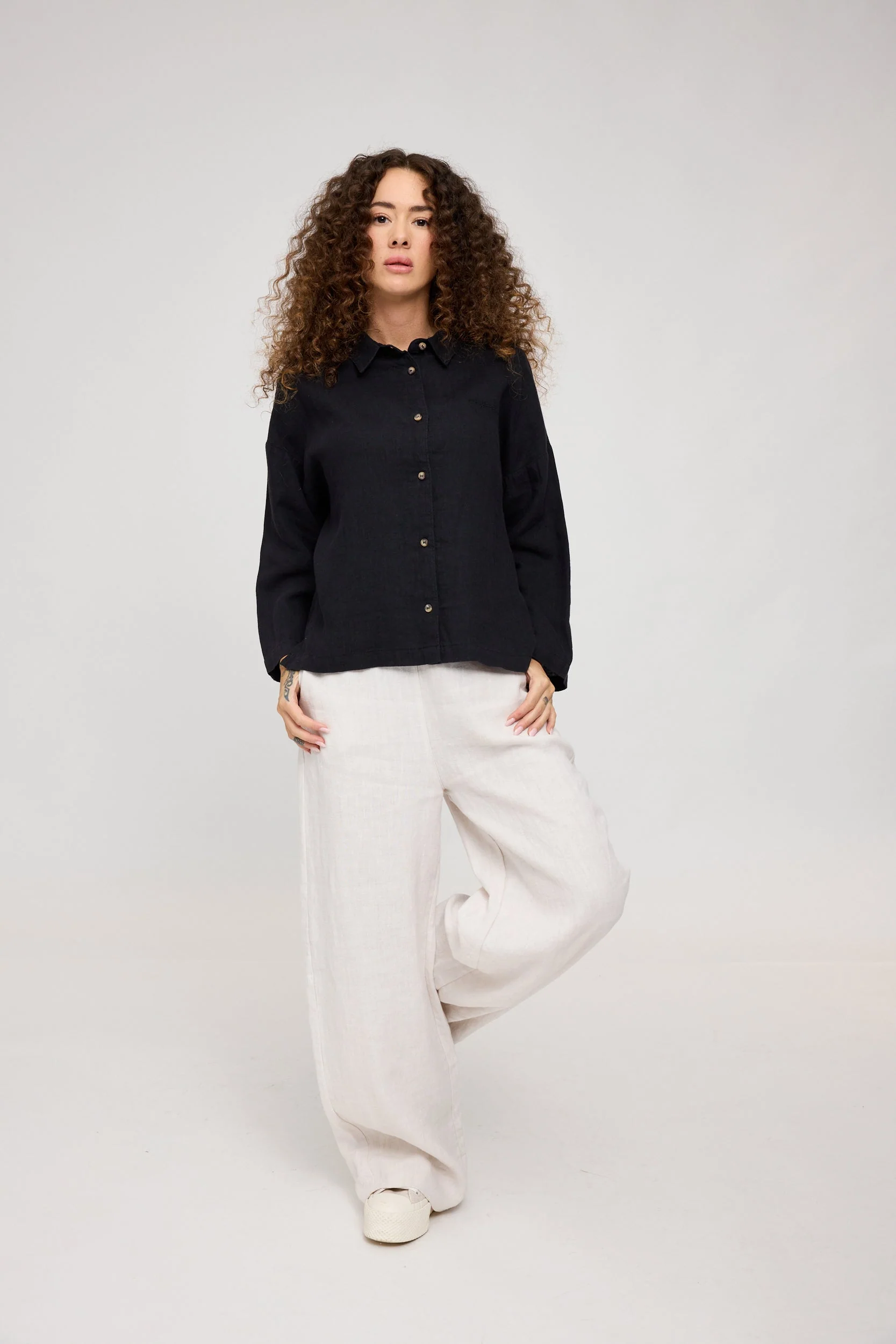 3/4 Sleeve Linen Shirt - Image 23