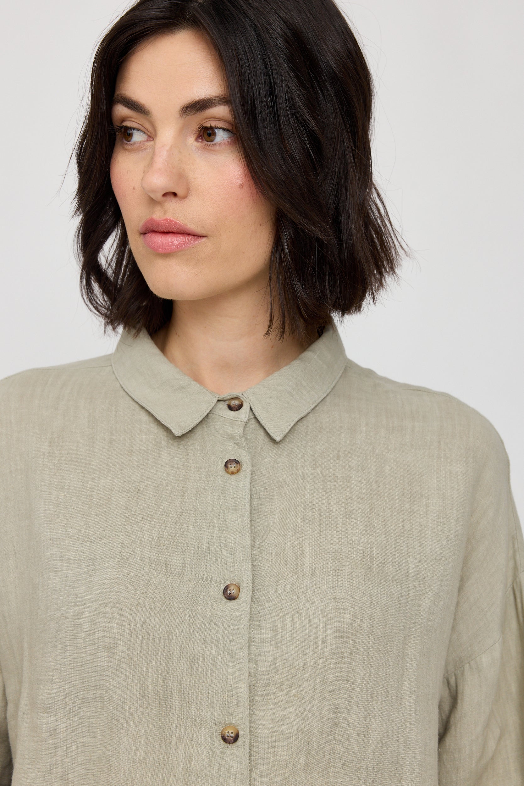 3/4 Sleeve Linen Shirt - Image 3
