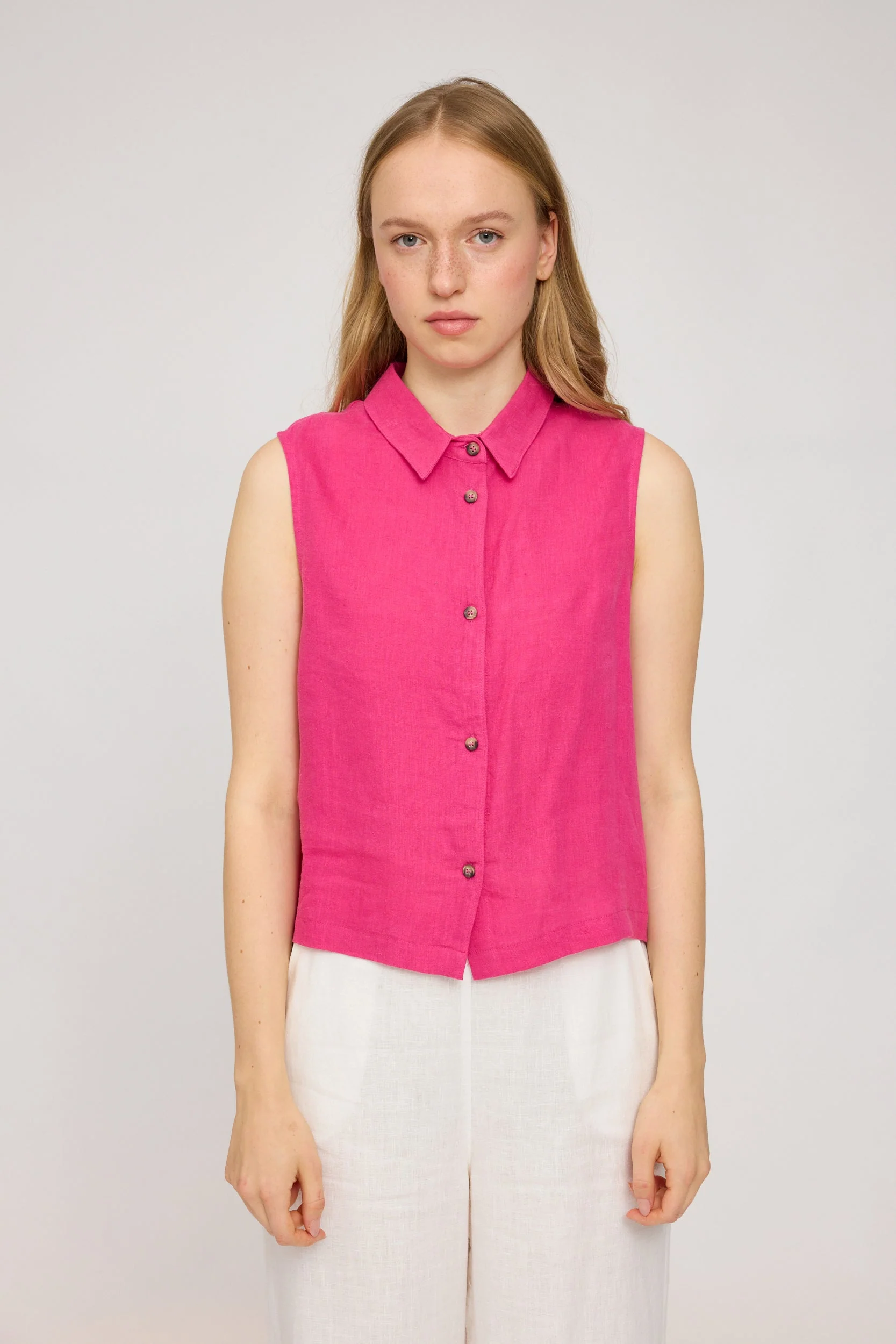 Sleeveless Linen Blouse - Image 19