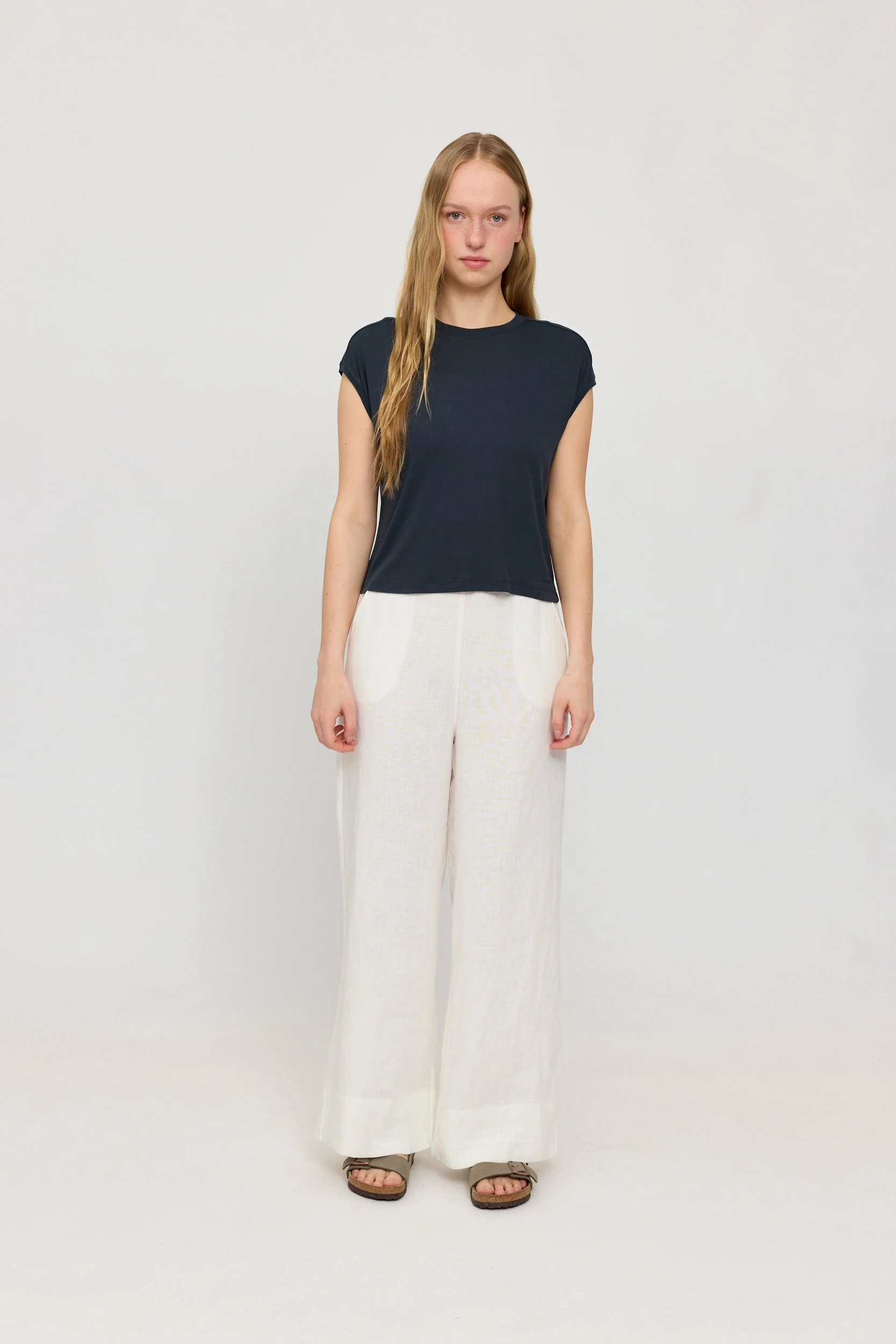Cropped T Loose Fit - Image 14