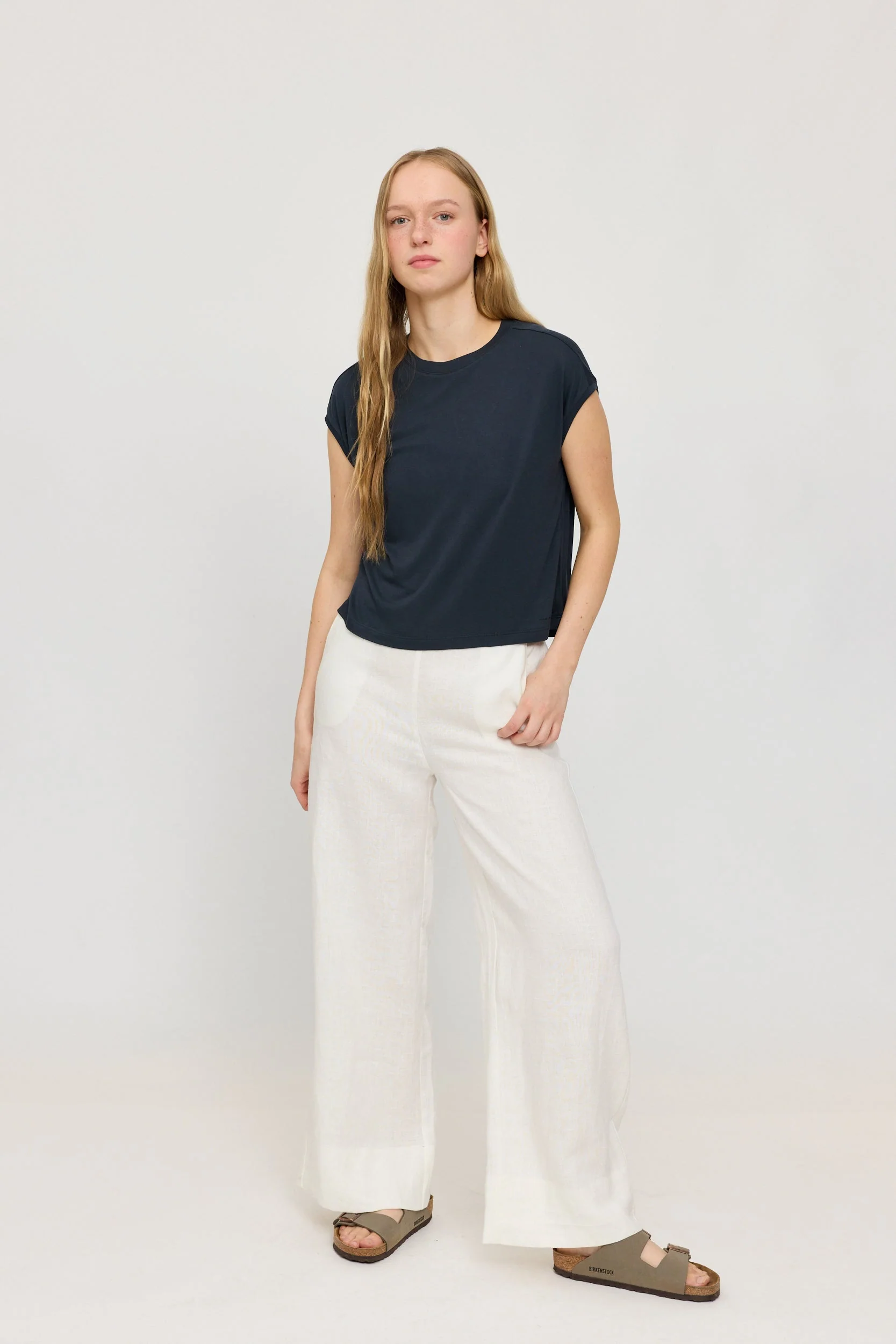 Cropped T Loose Fit - Image 15