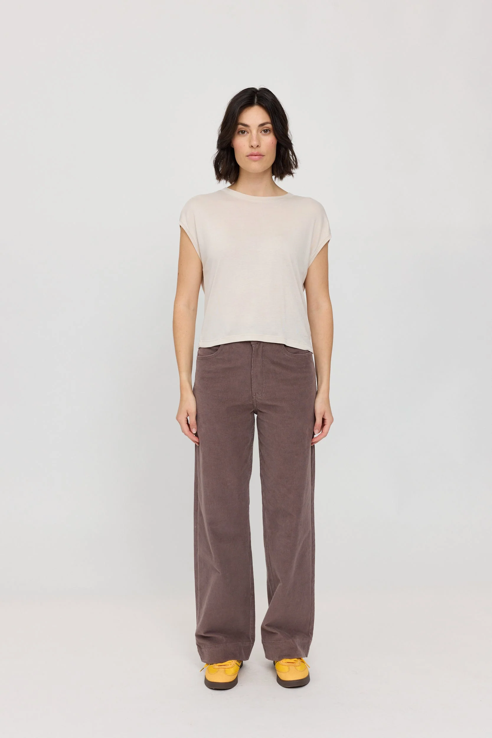 Cropped T Loose Fit - Image 19