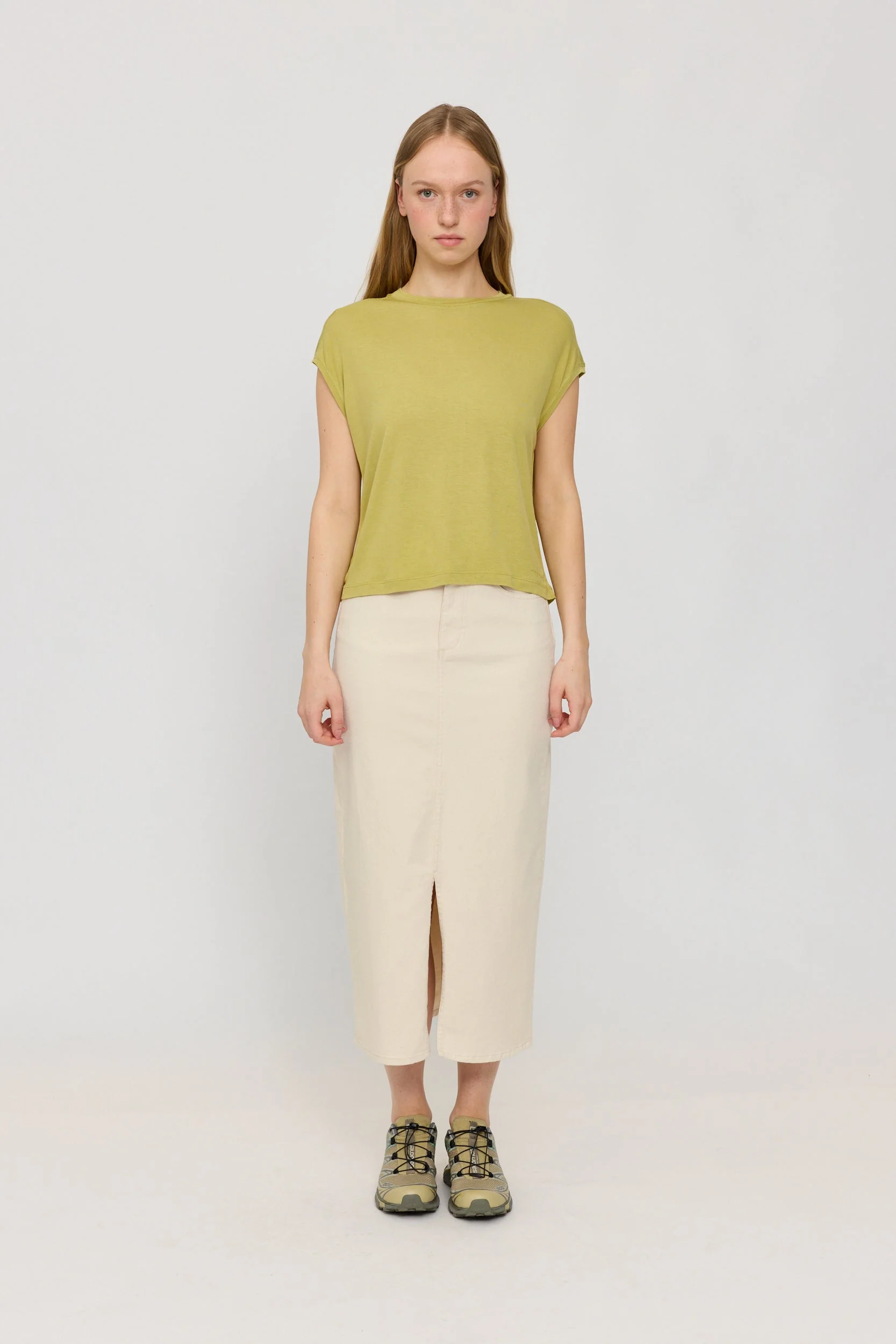 Cropped T Loose Fit - Image 24