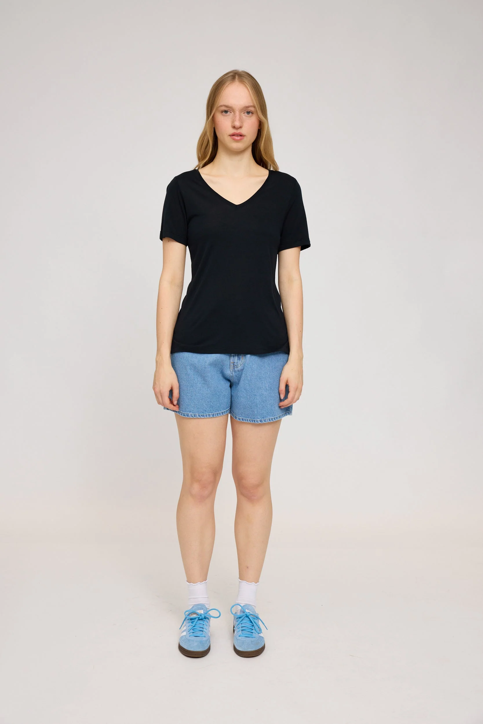 Basic T V-Neck - Image 21