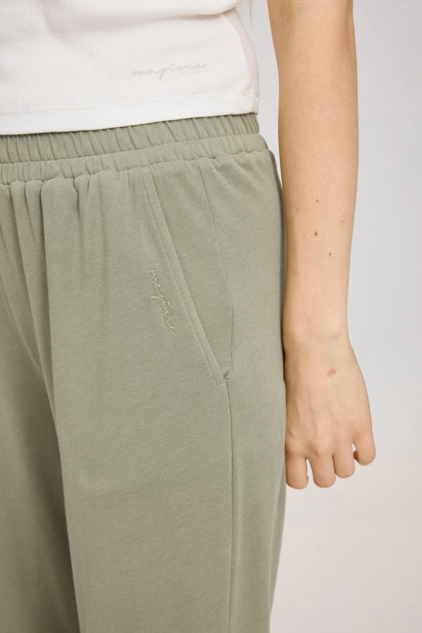 Jersey Knit Wide Leg Pants - Image 15