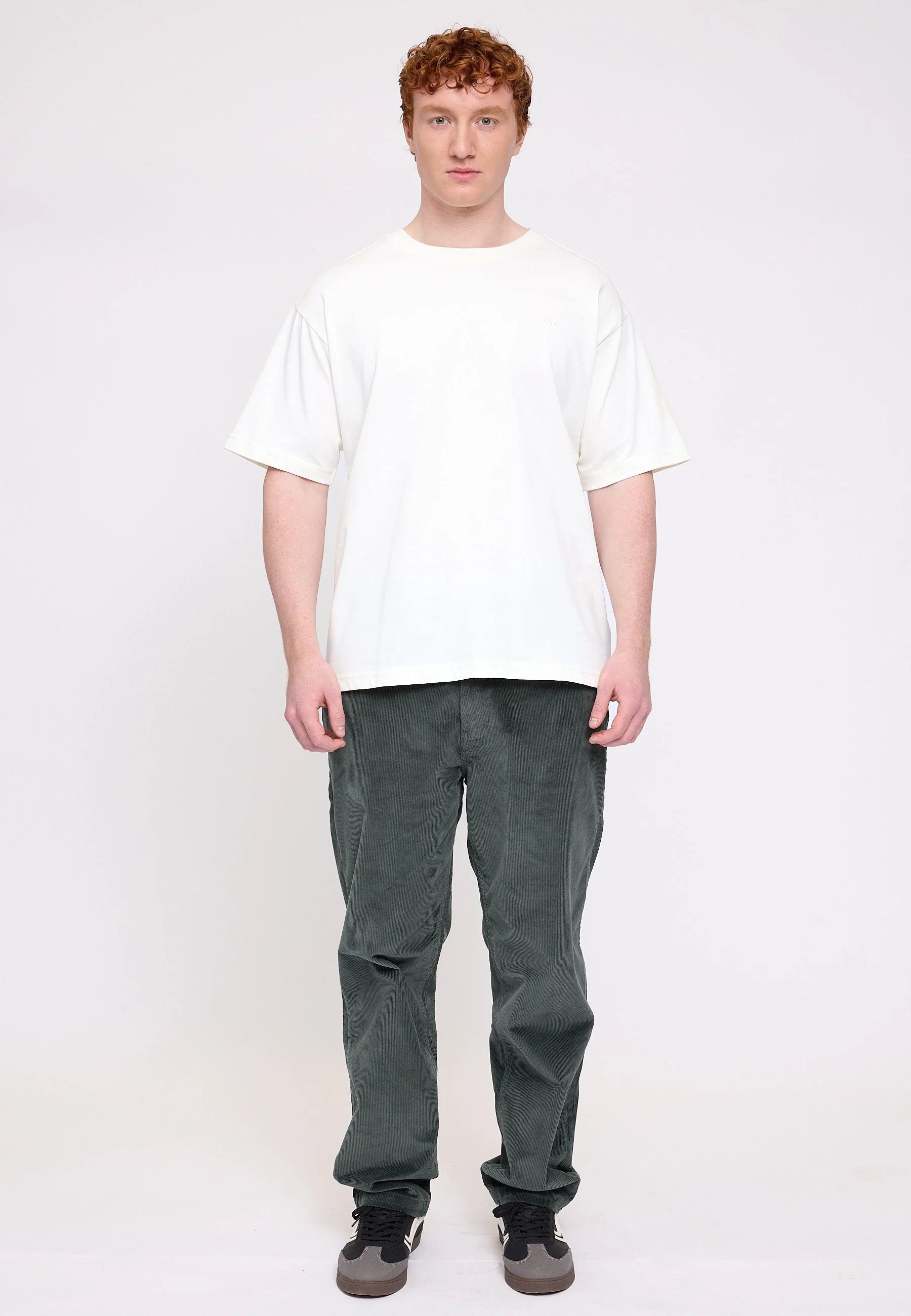 Heavy Basic T-Shirt - Image 16