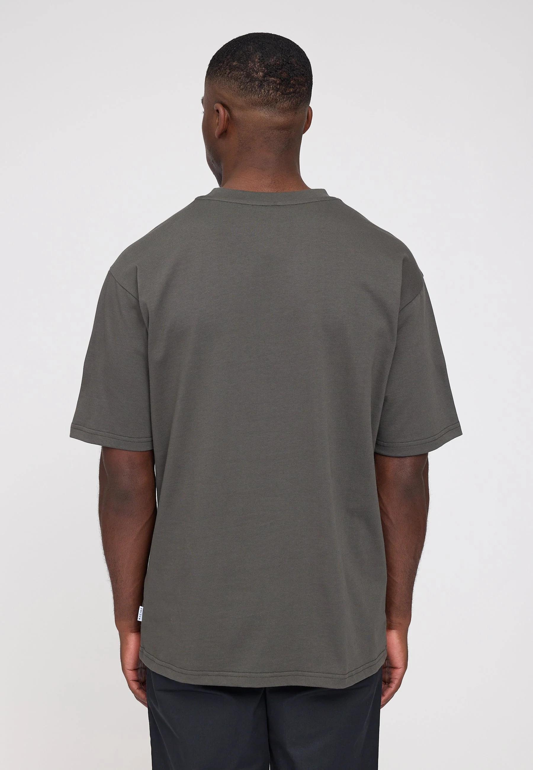 Heavy Basic T-Shirt - Image 8