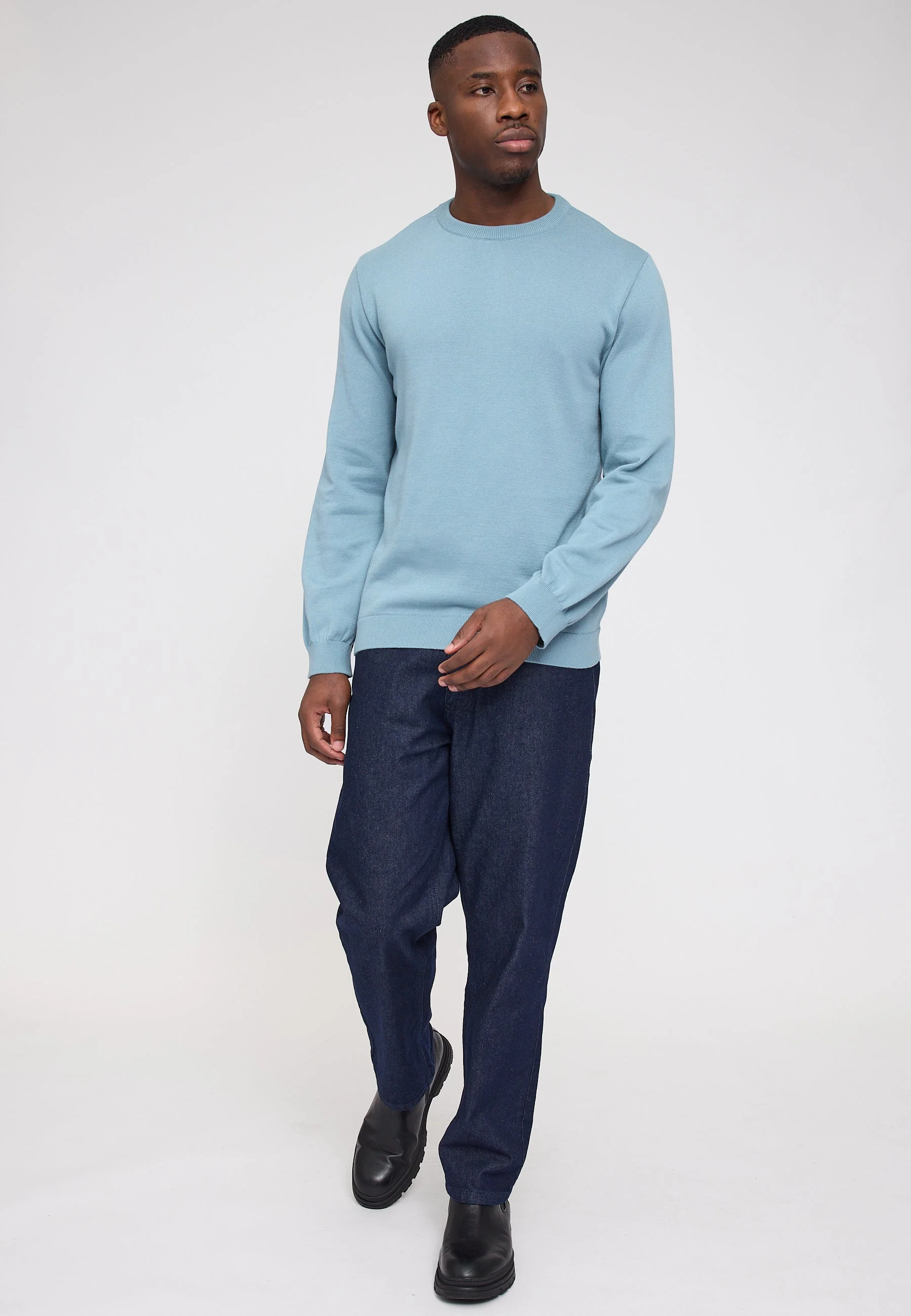 Fine Knit Crew Neck Jumper - Image 11