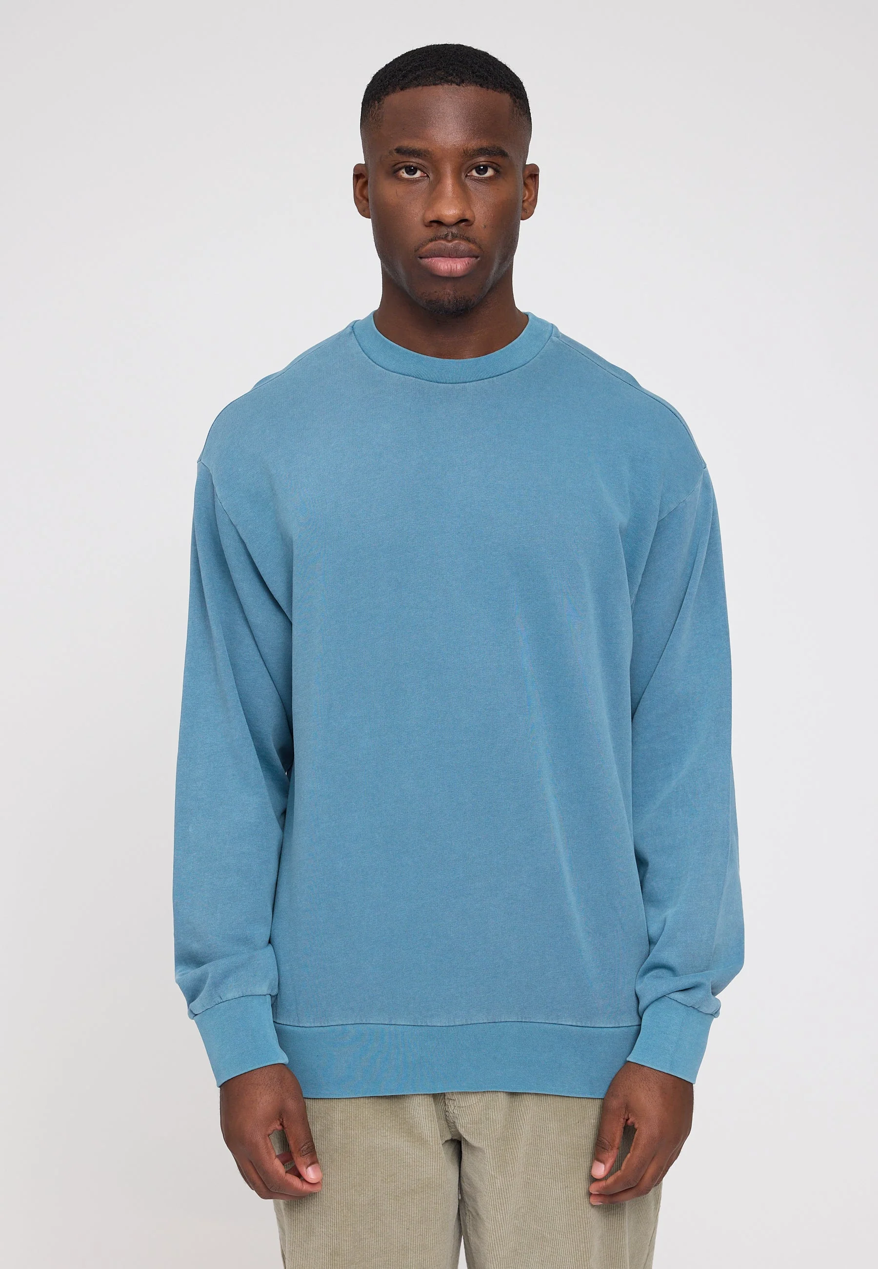 Genderless Natural Dye Sweatshirt - Image 7