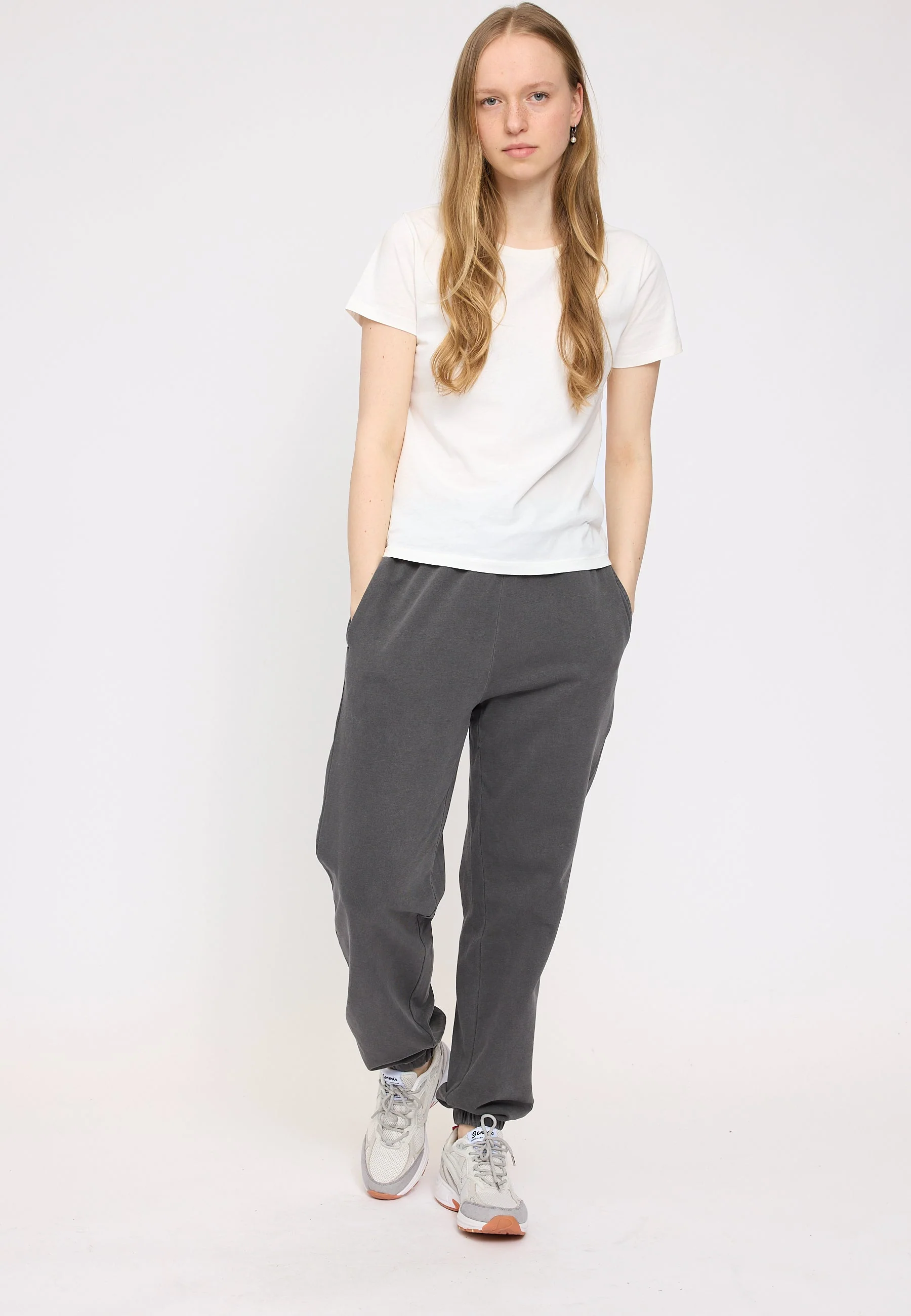 Genderless Natural Dye Sweat Pants - Image 5