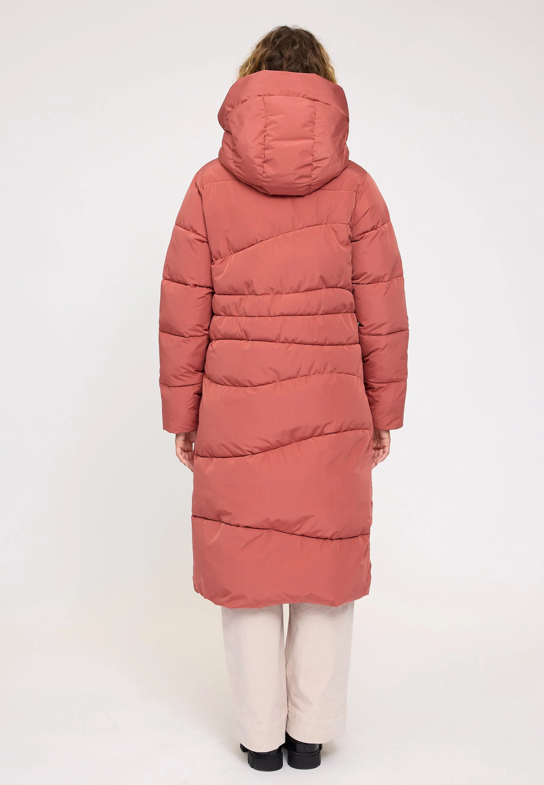 Waves Quilt Puffer Coat - Image 31