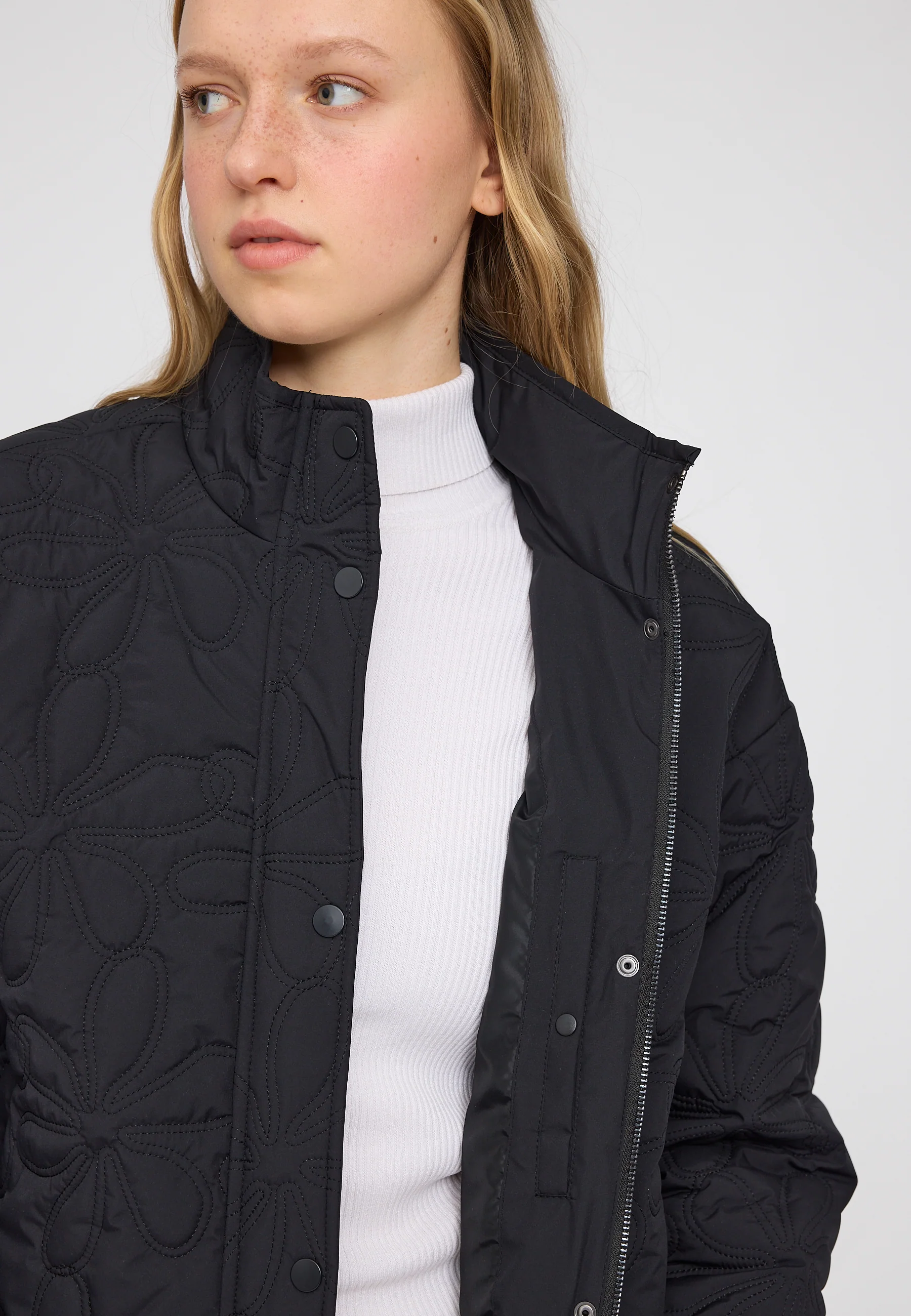 Floral Quilt Light Padded Jacket - Image 11
