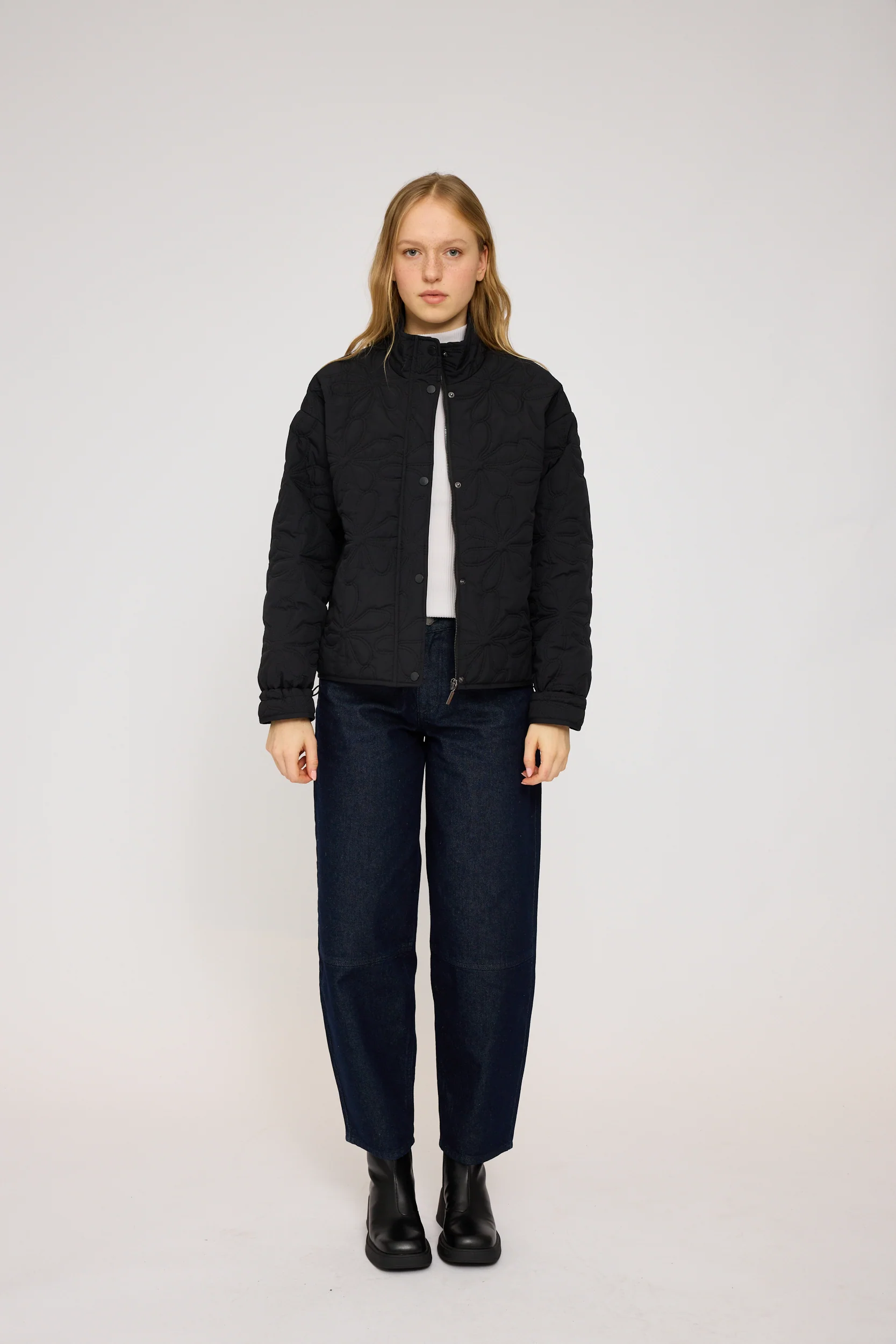 Floral Quilt Light Padded Jacket - Image 15