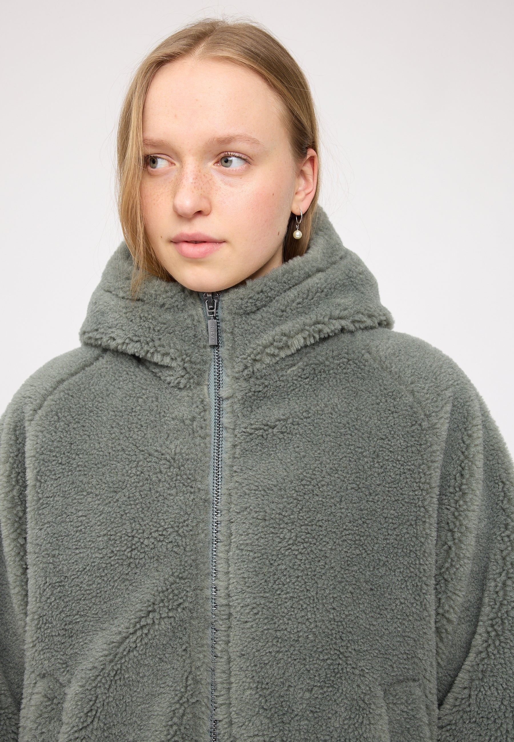 Faux-Fur Hooded Jacket - Image 16