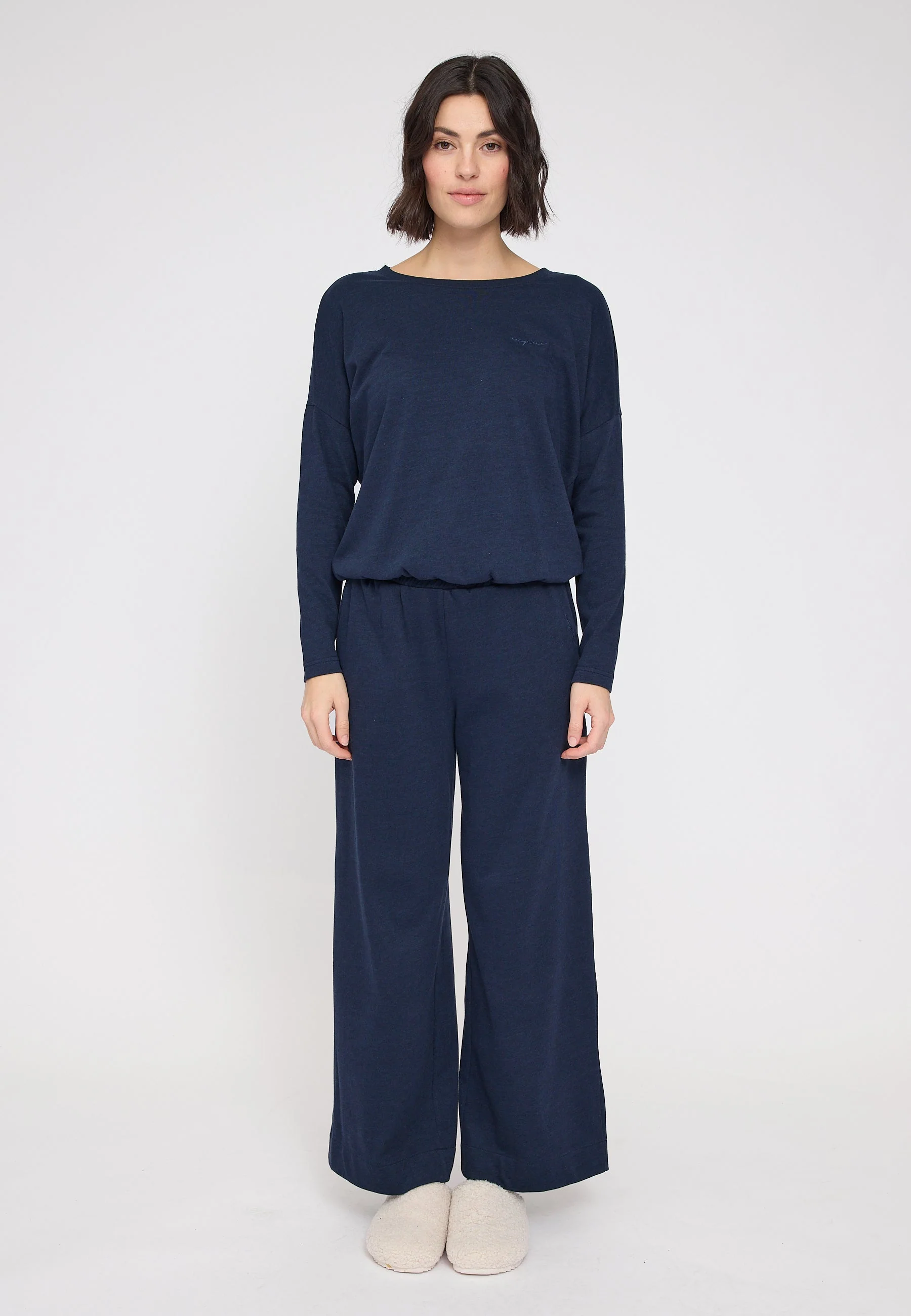 Jersey Knit Longsleeve - Image 10