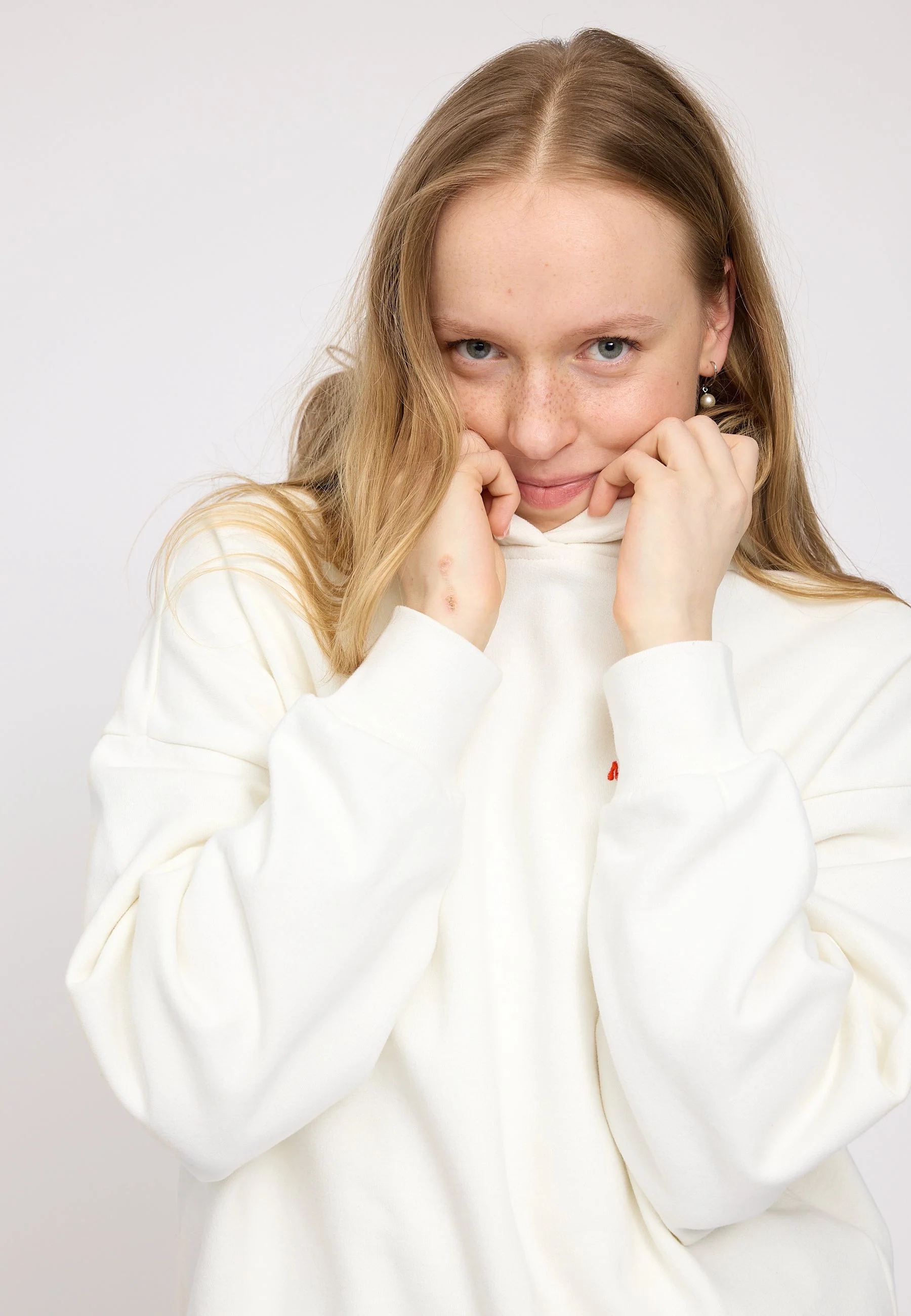 Back Print Hoodie - Image 18