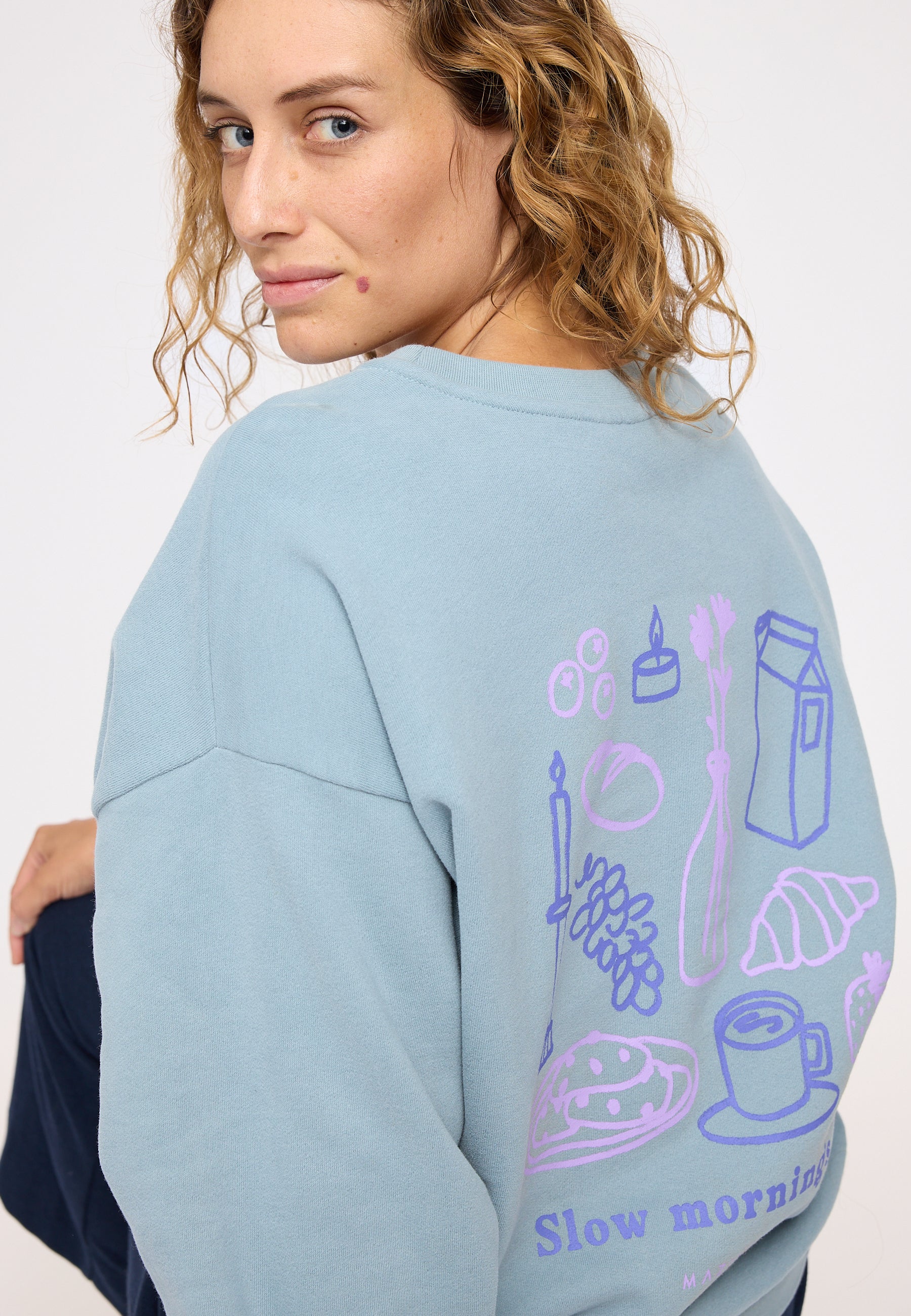Back Print Sweatshirt - Image 5