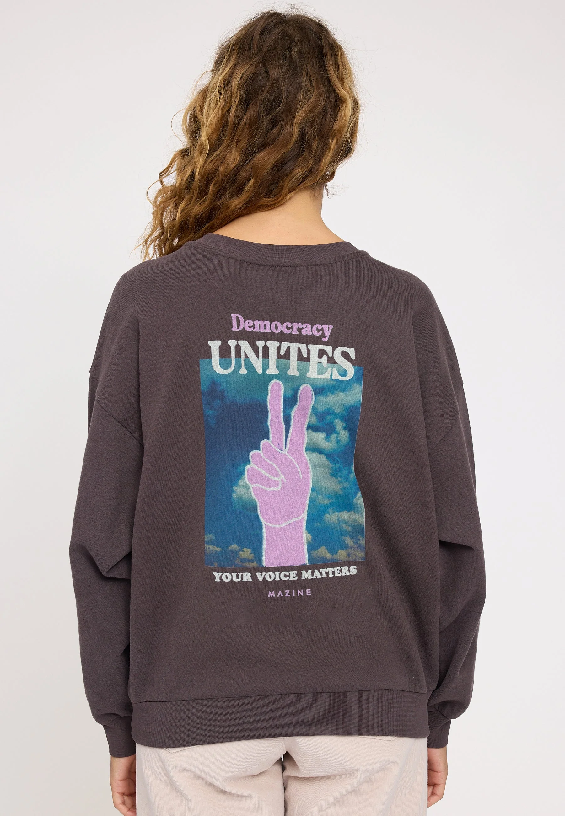 Back Print Sweatshirt - Image 9