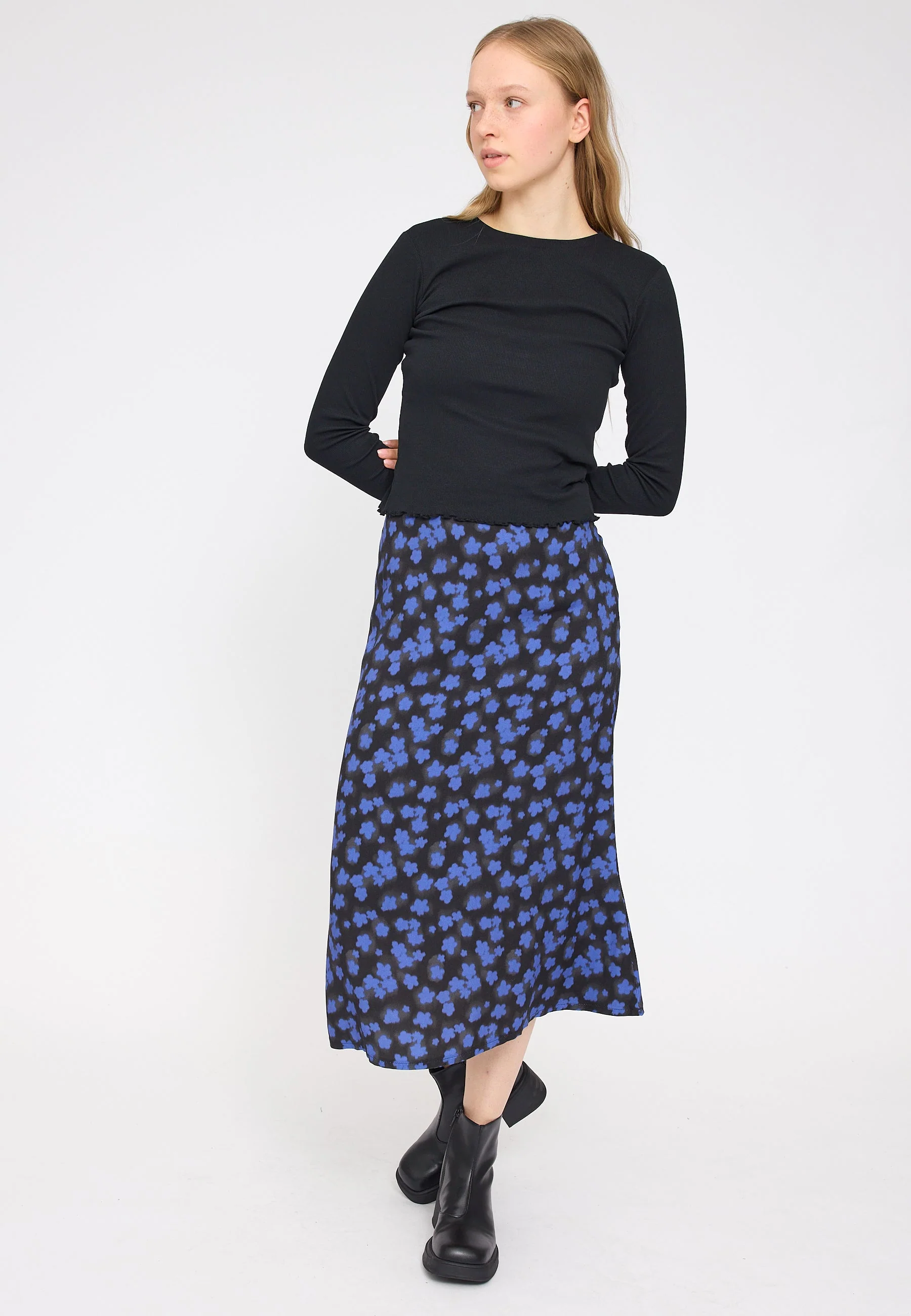 Babylock Hems Longsleeve - Image 17