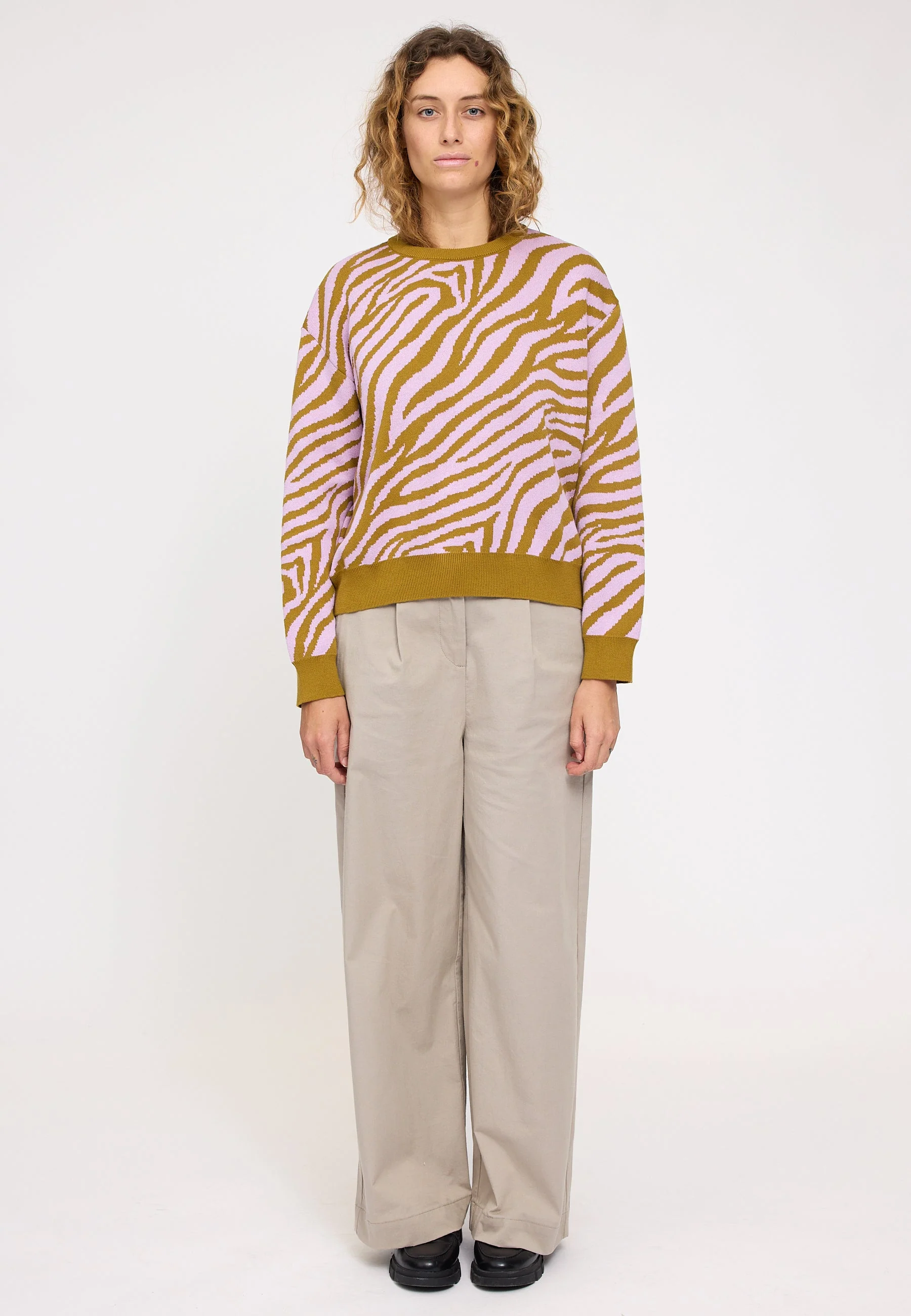 Zebra Jacquard Knit Jumper - Image 10