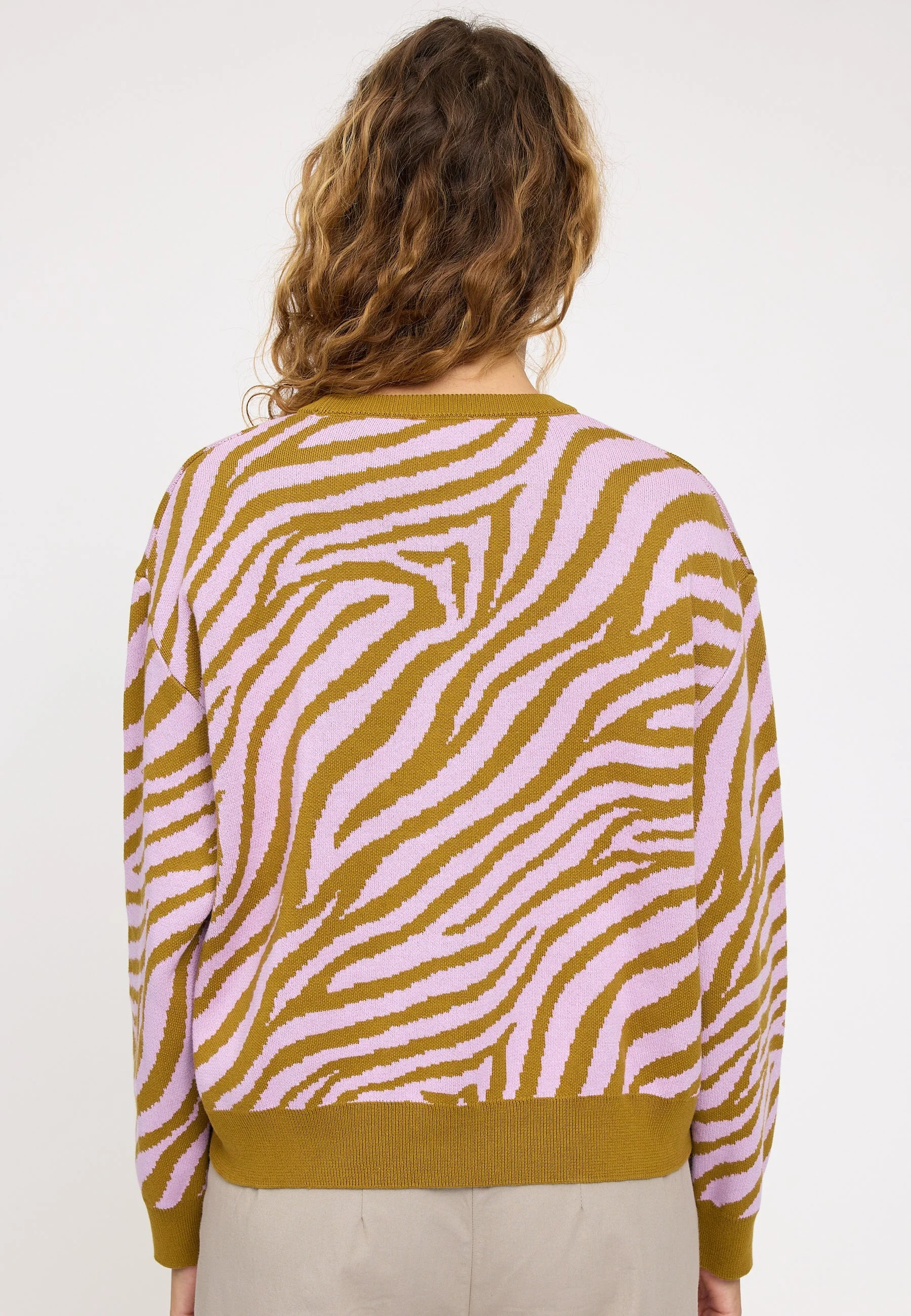 Zebra Jacquard Knit Jumper - Image 8
