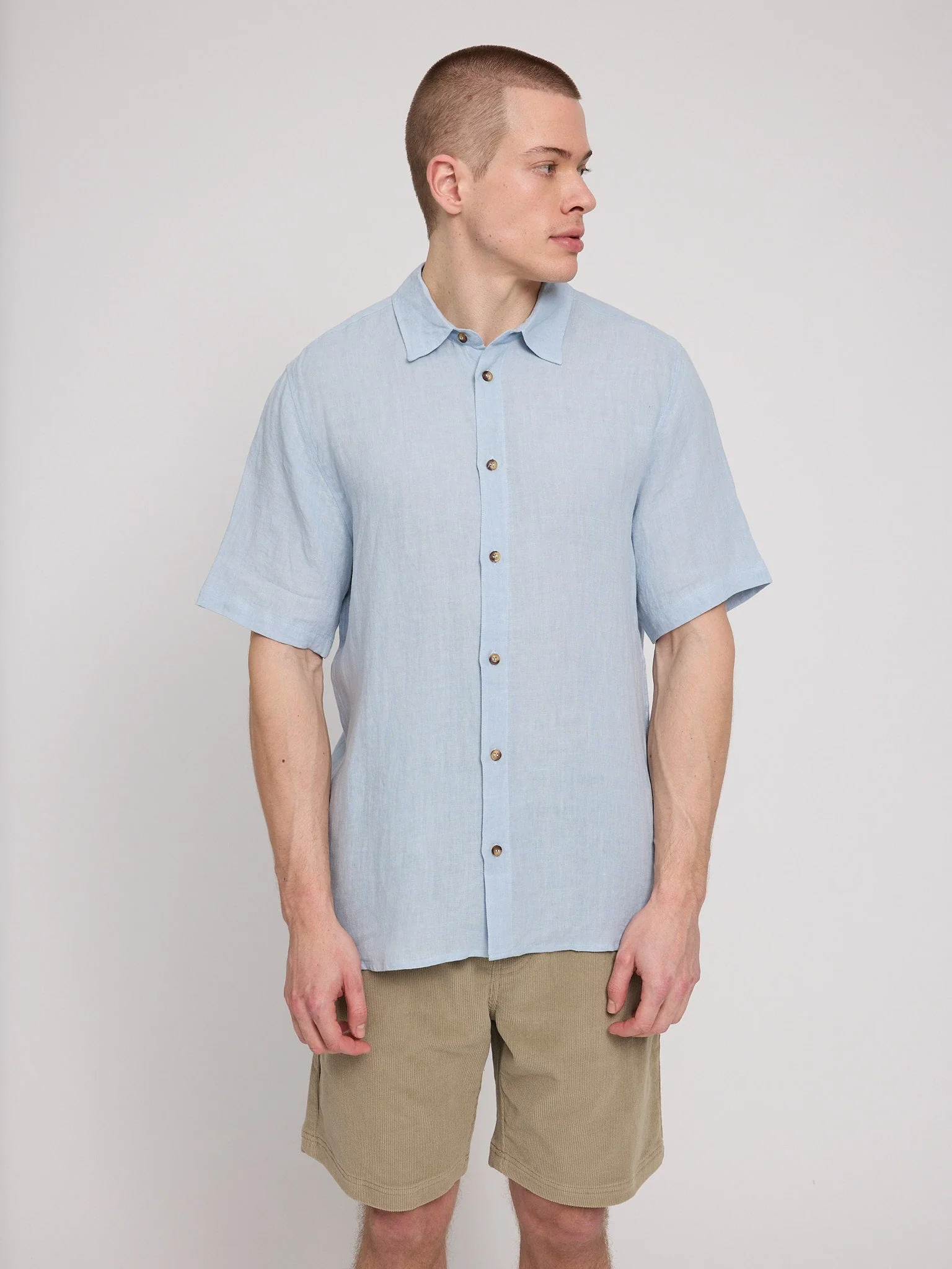 Shortsleeve Linen Shirt - Image 21