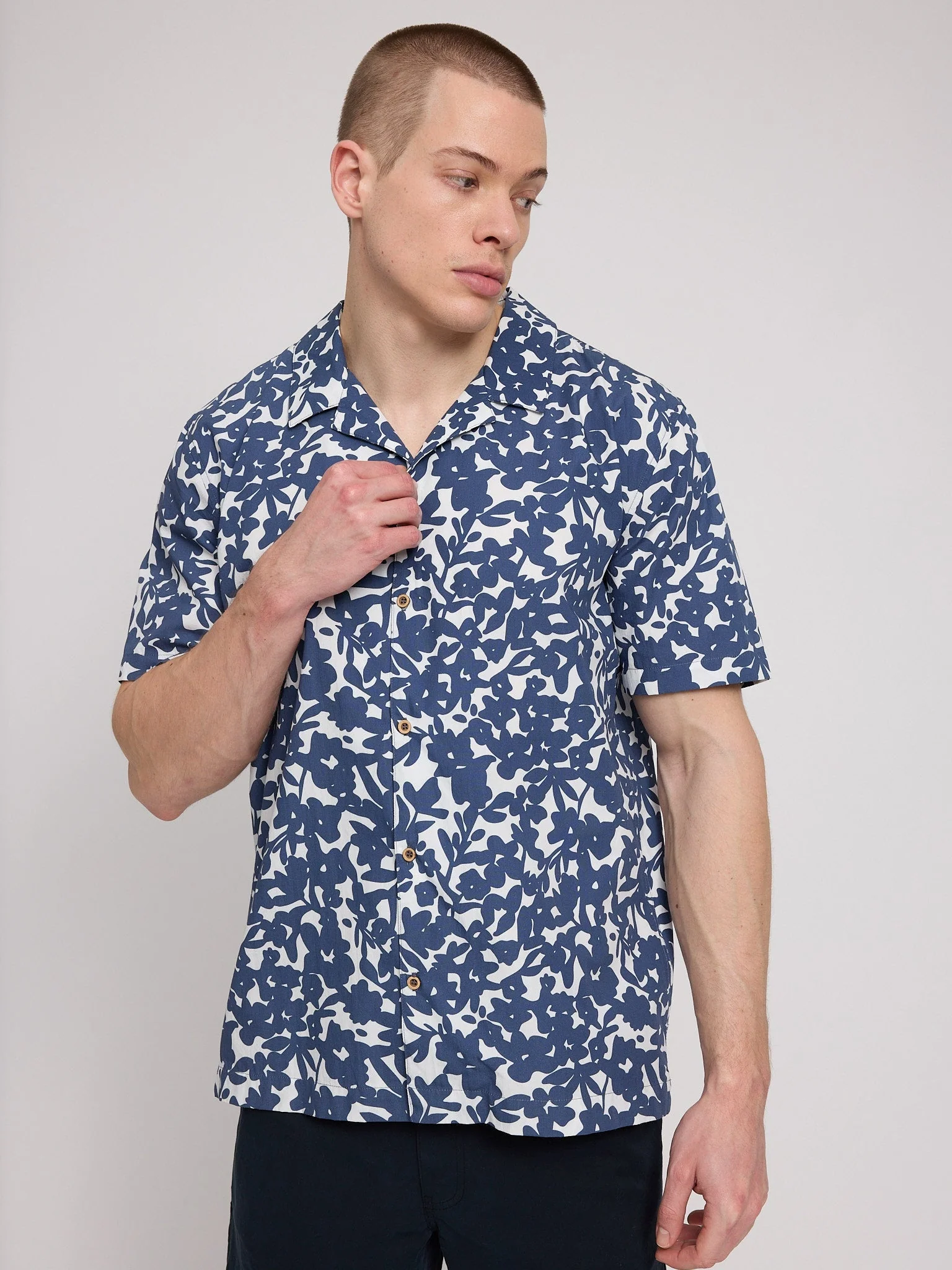 Resort Shirt - Image 5