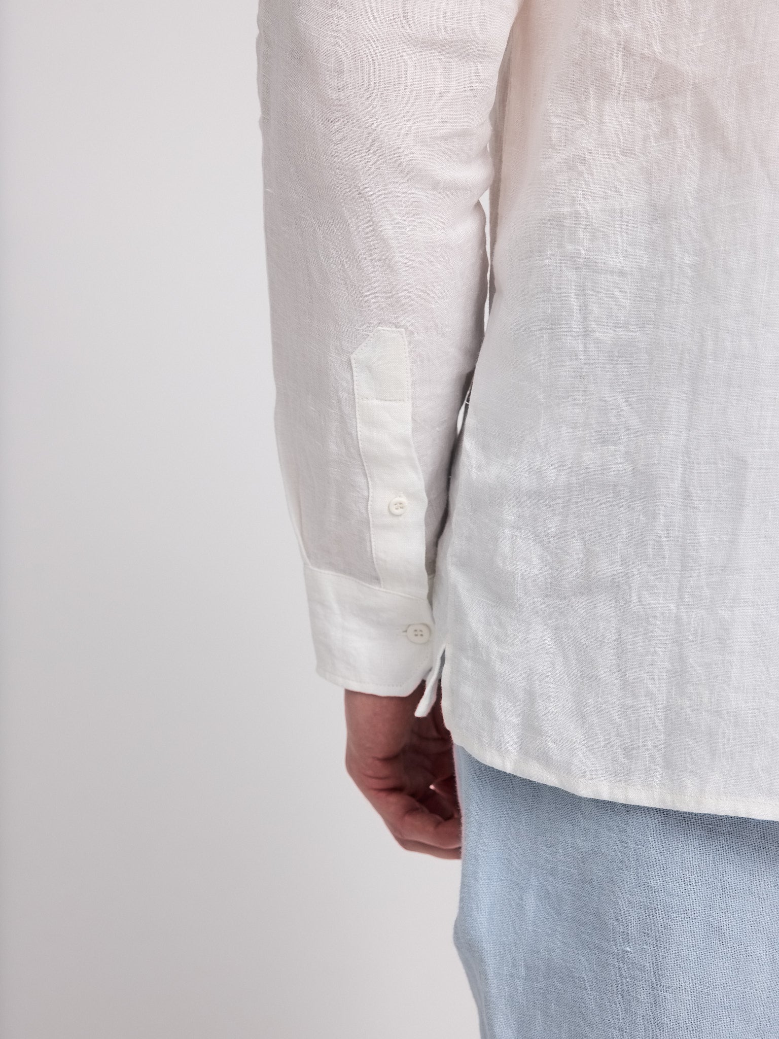 Classic Linen Shirt - Image 31