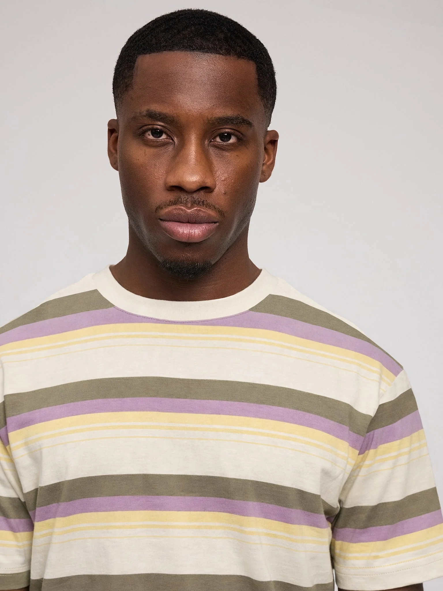 Bold Striped T-Shirt - Image 4