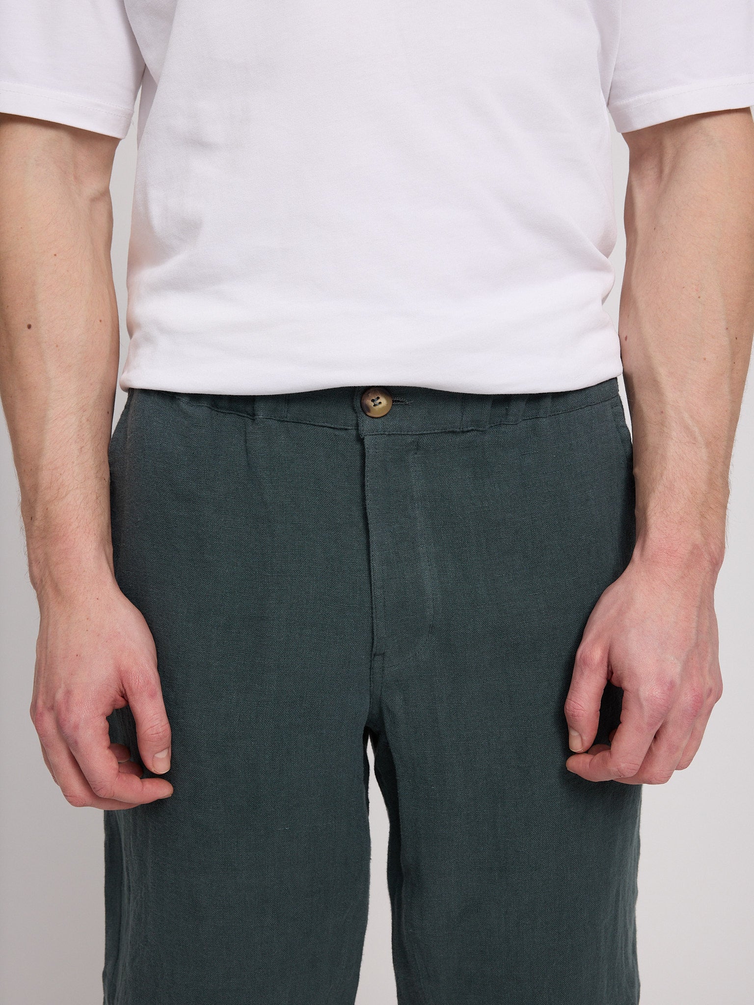 Regular Linen Shorts - Image 11