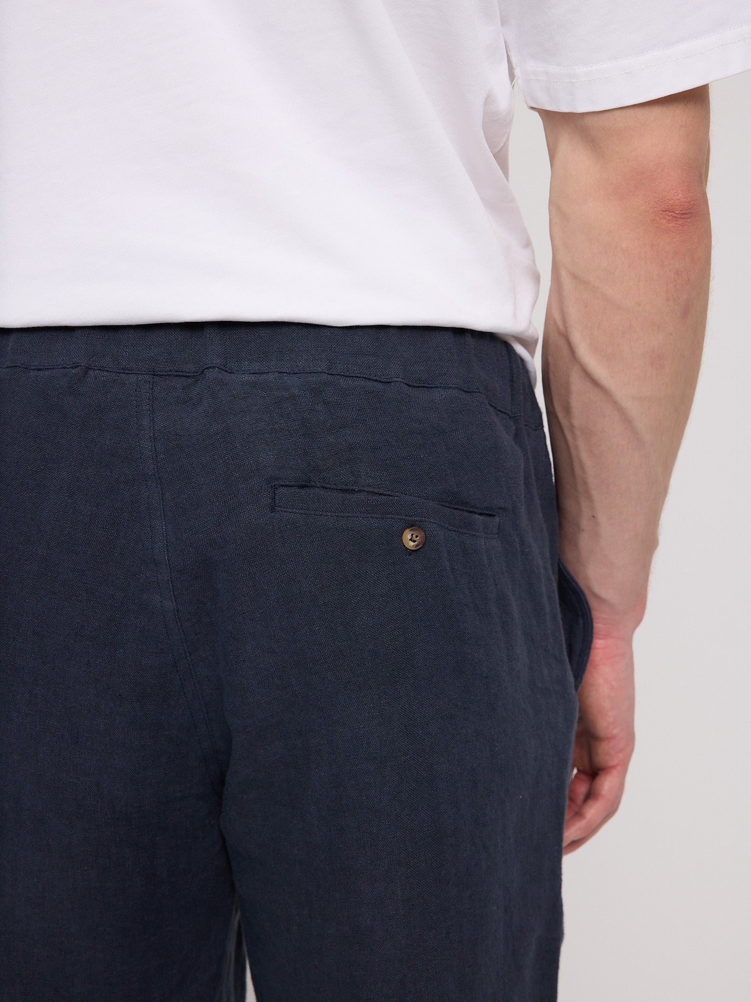 Regular Linen Shorts - Image 5