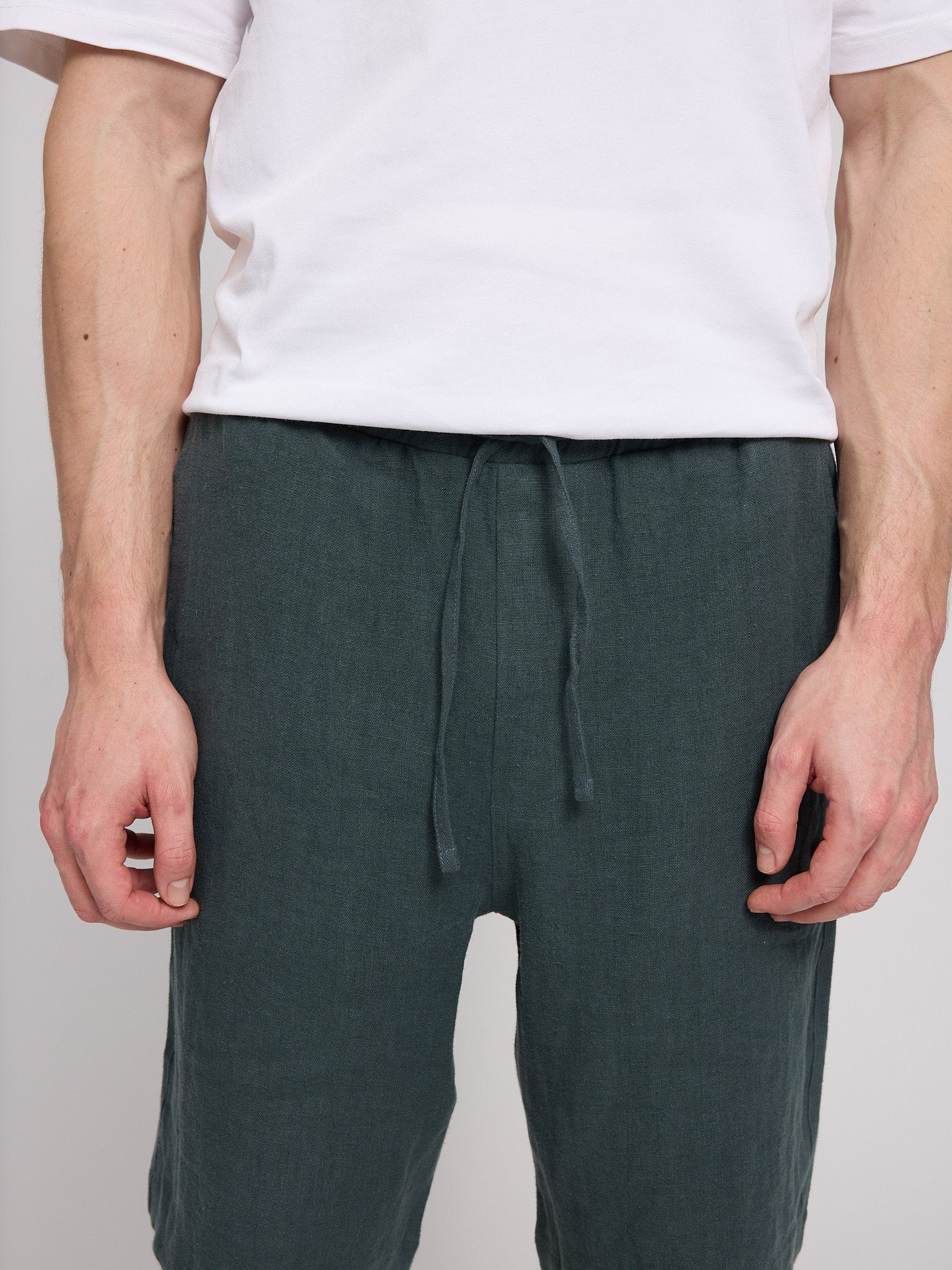 Linen Pull-on Shorts - Image 11