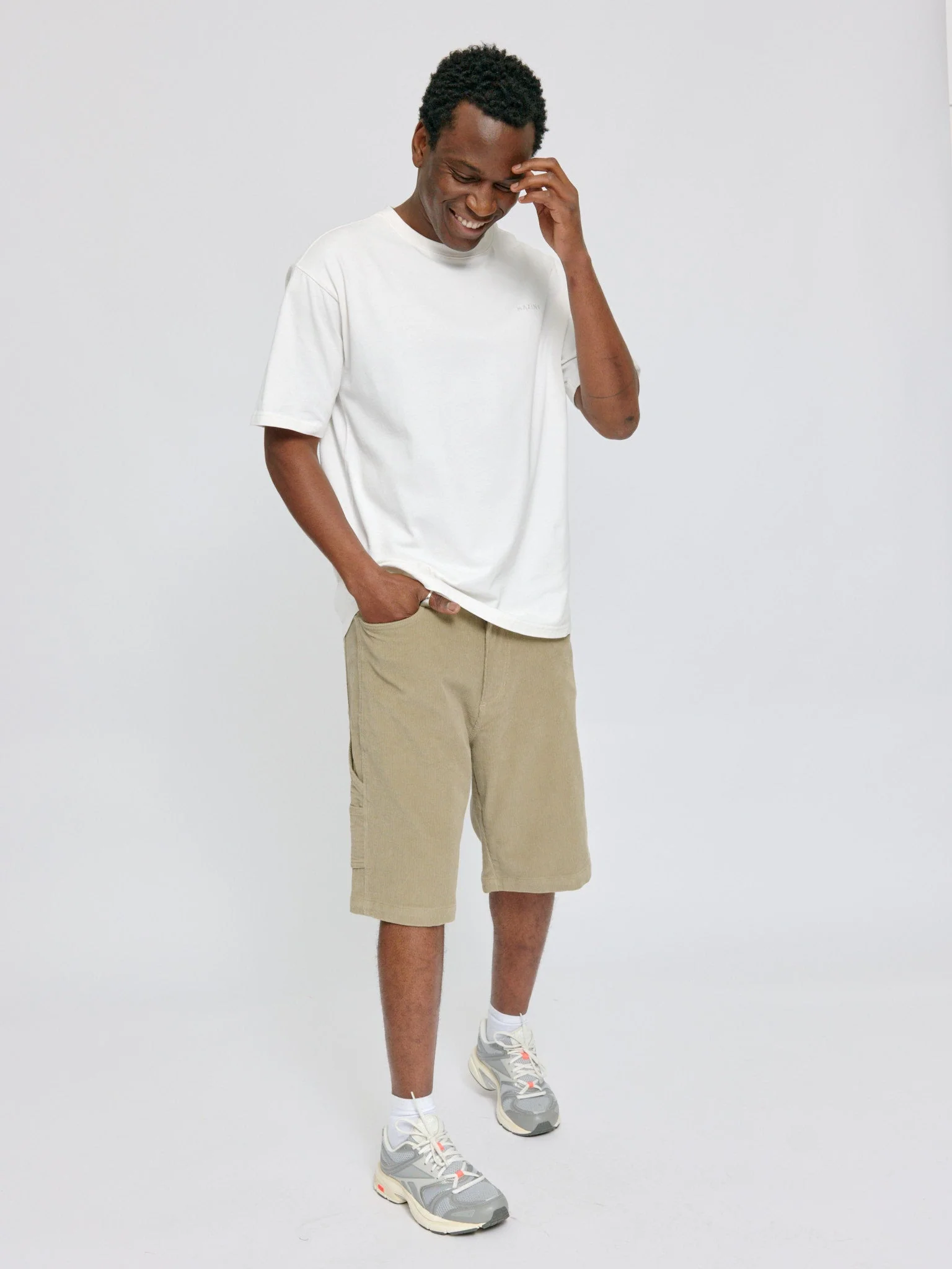 Corduroy Workwear Shorts - Image 5