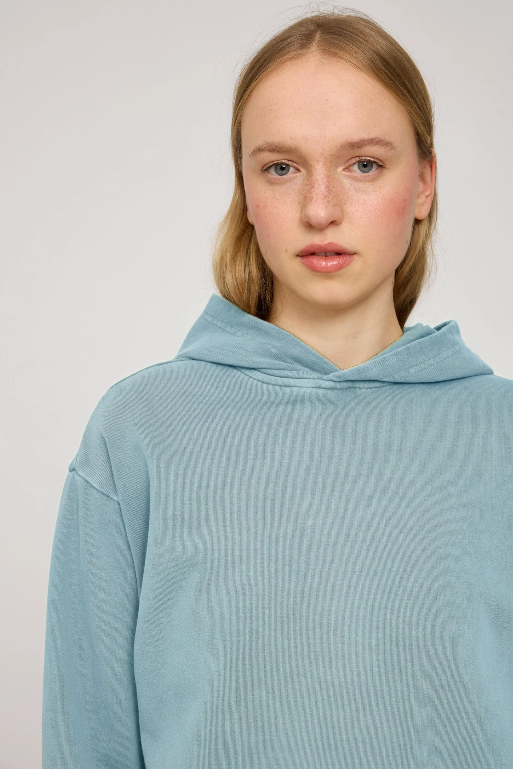 Genderless Natural Dye Hoodie - Image 15
