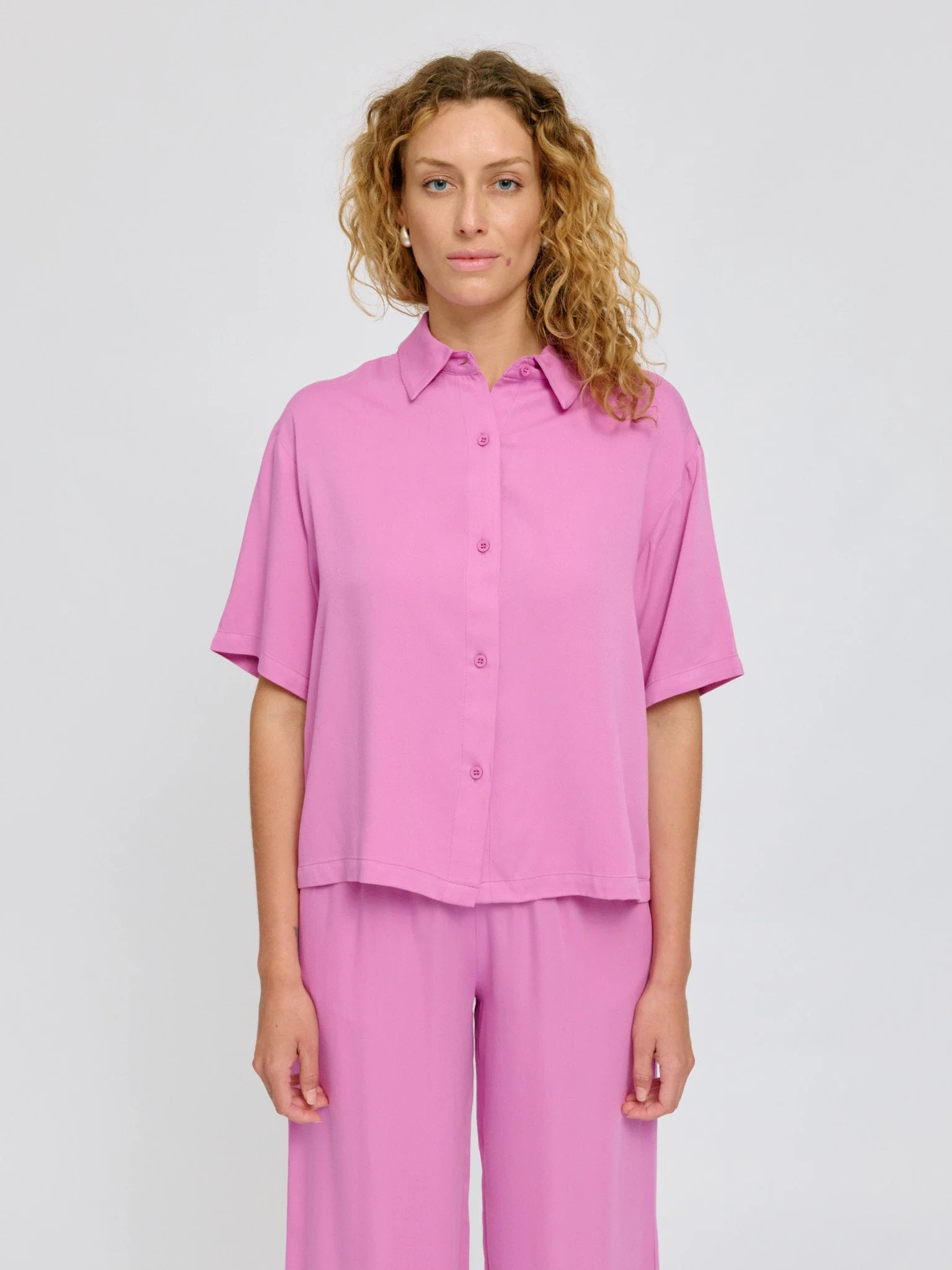 Short Sleeve Viscose Shirt - Image 13