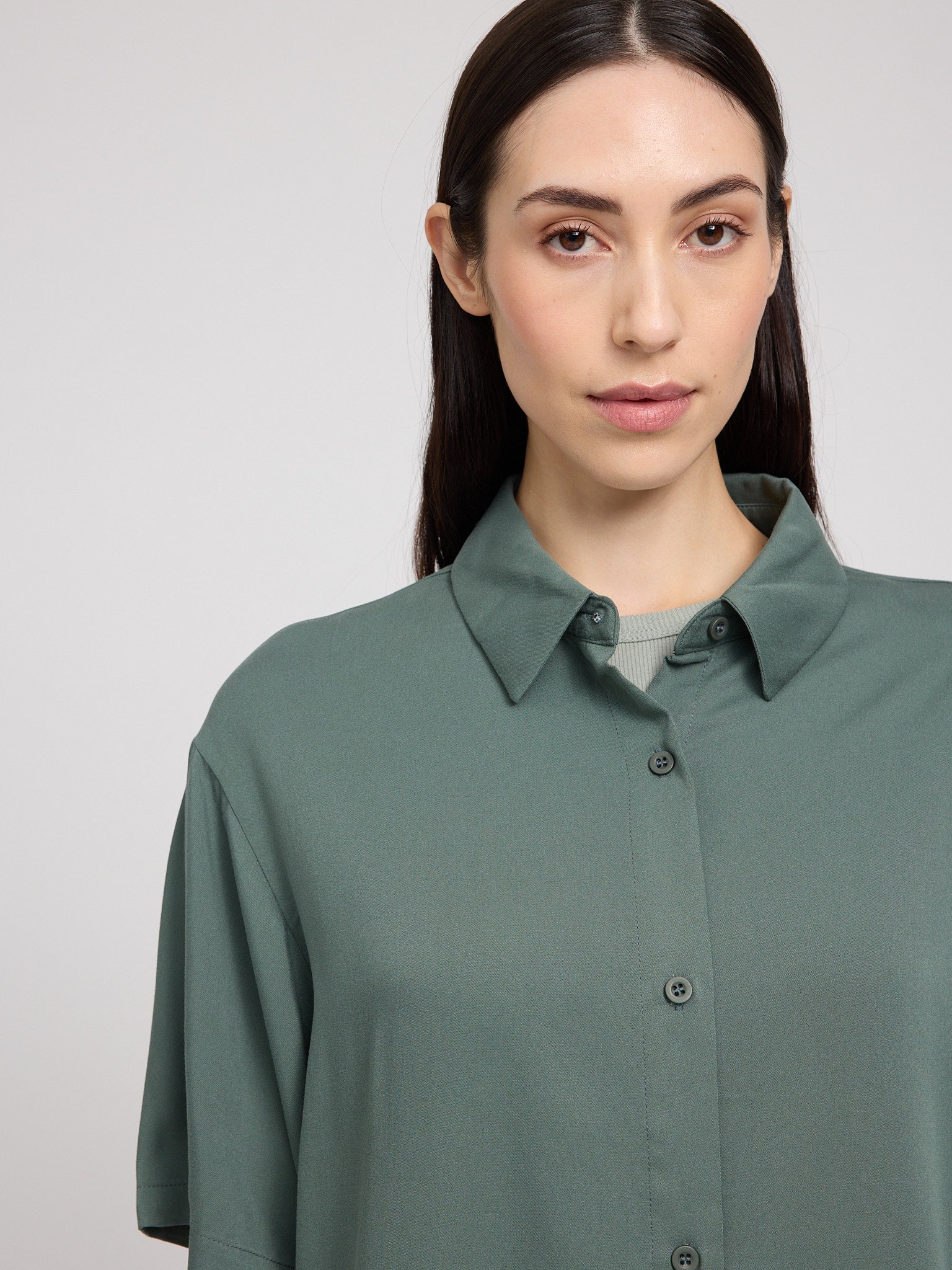 Short Sleeve Viscose Shirt - Image 9
