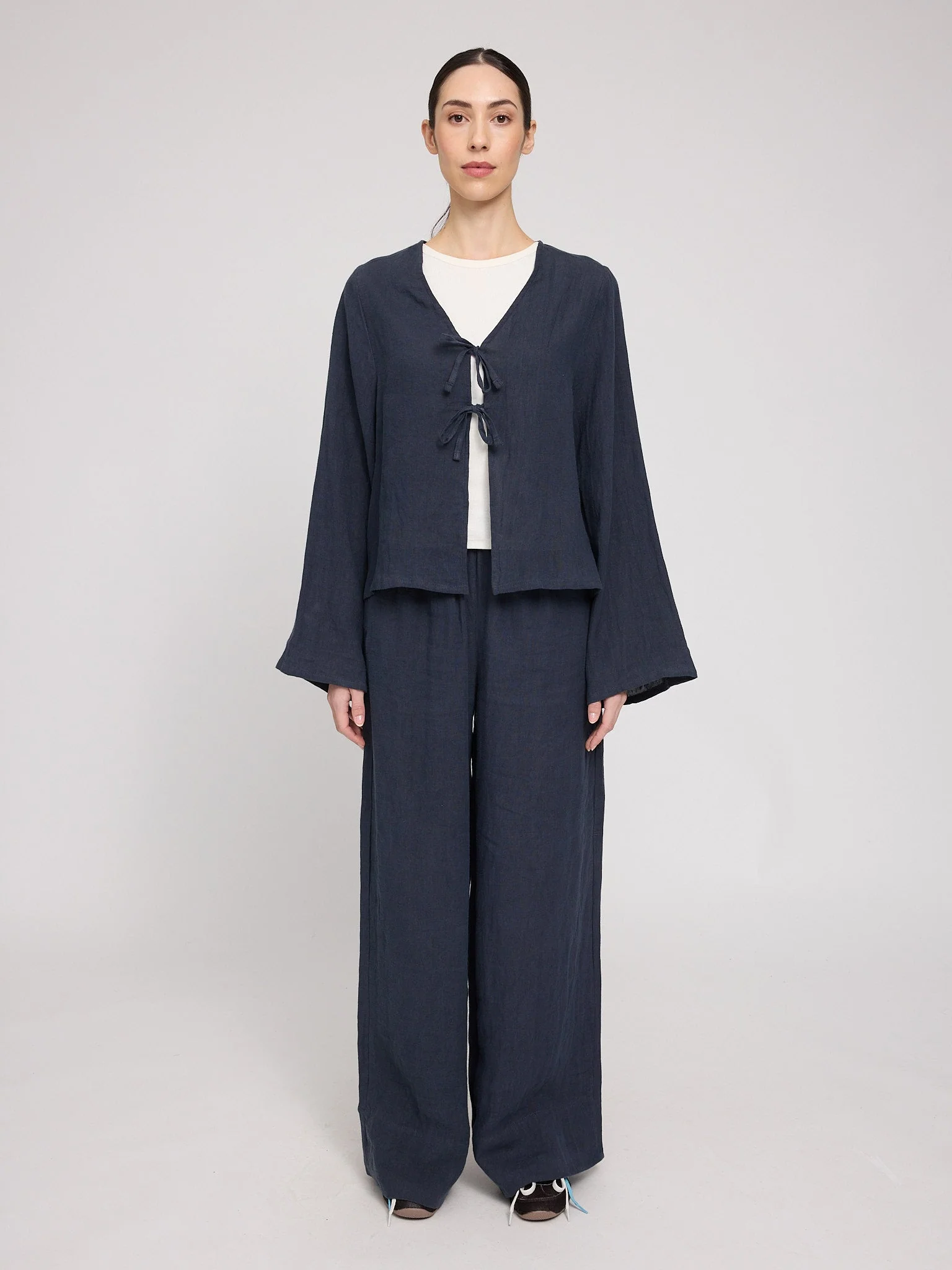 Linen Blouse w Binding - Image 4