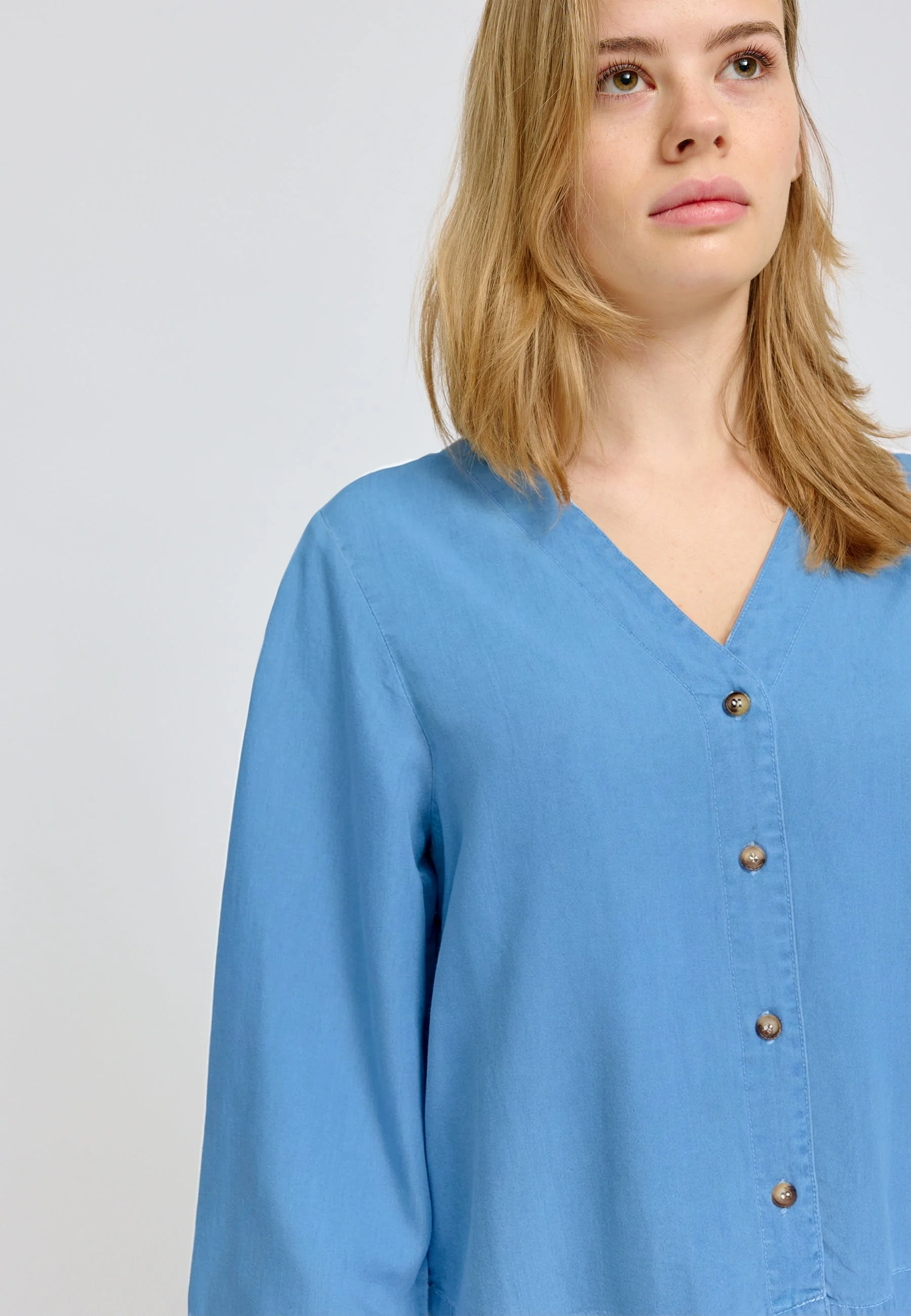 V-Neck Tencel Blouse - Image 3